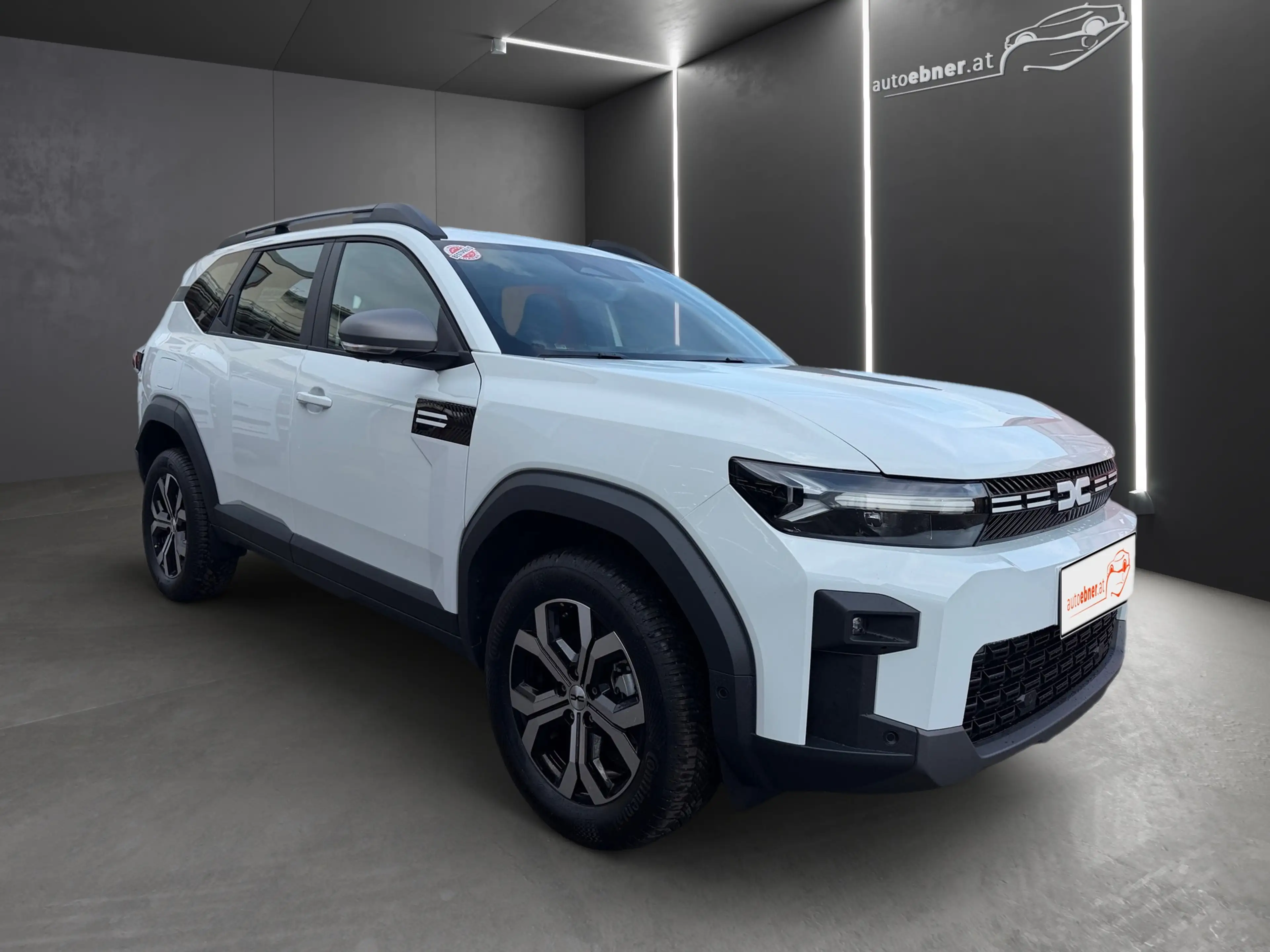 Dacia Bigster BIGSTER Expression Hybrid 150 4x4 — photo 3