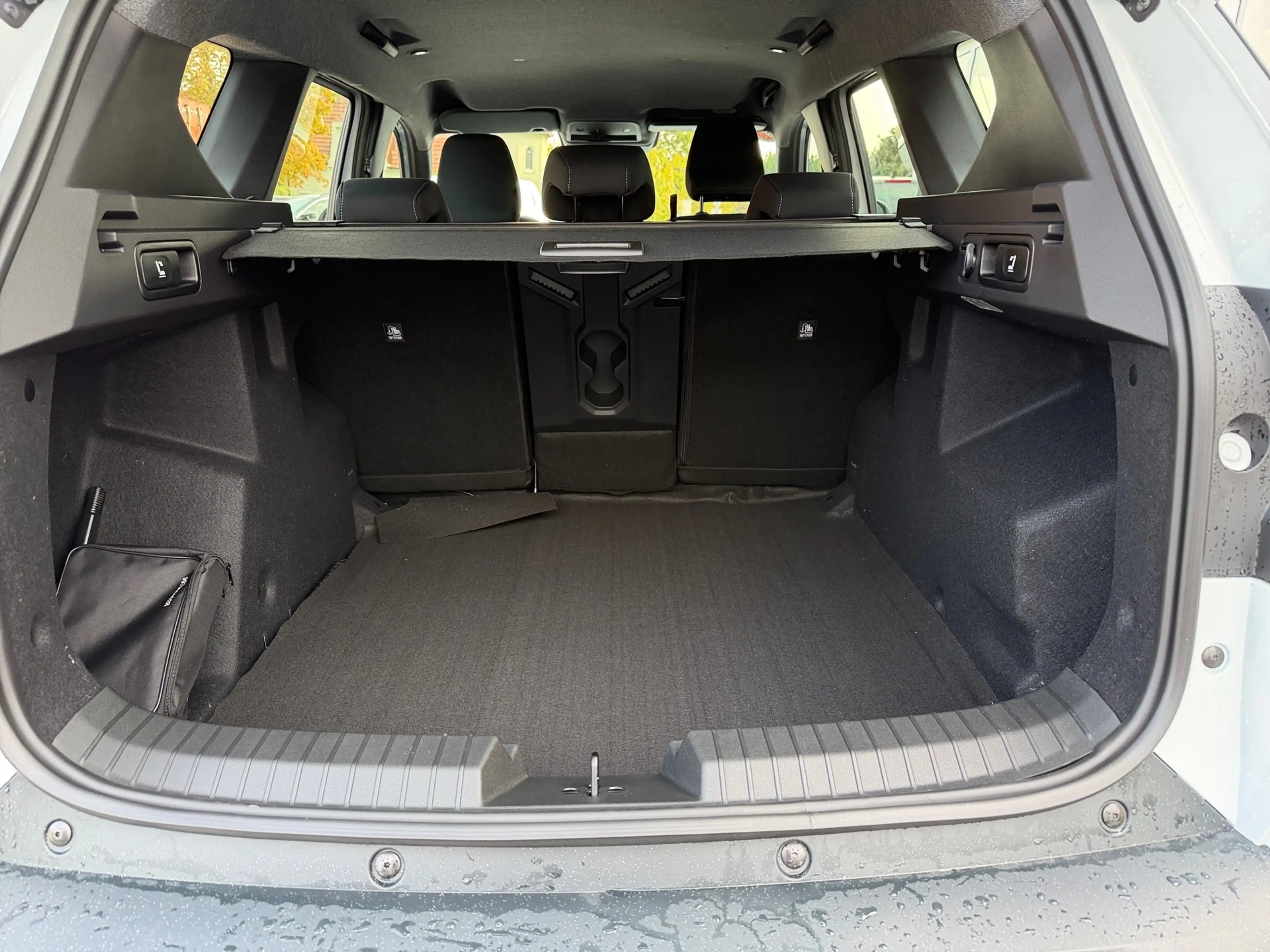 Dacia Bigster BIGSTER Expression Hybrid 150 4x4 — photo 12