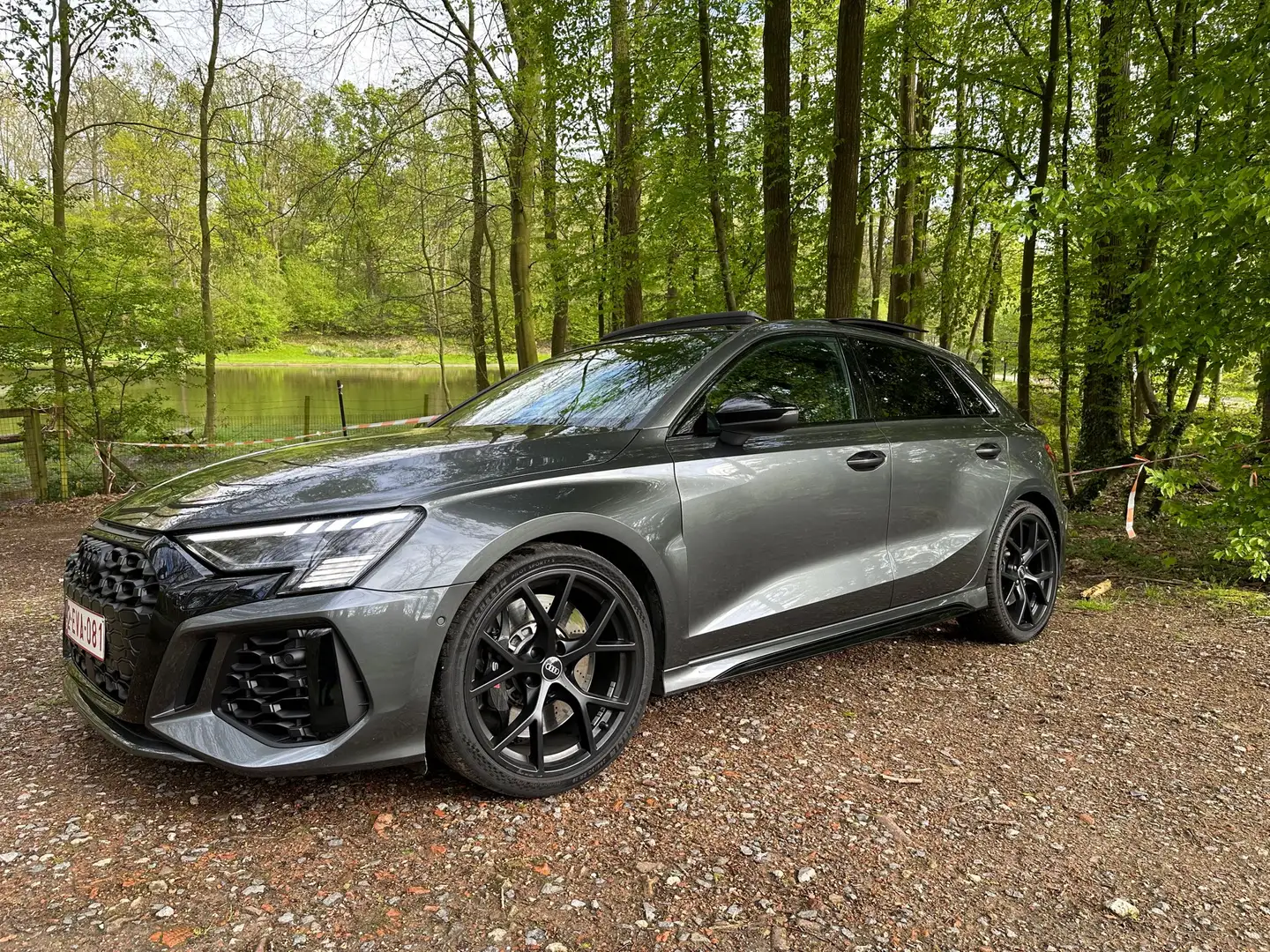 Audi RS3 Warranty 2026, sport exhaust, B&O, alcantara seats Gris - 1