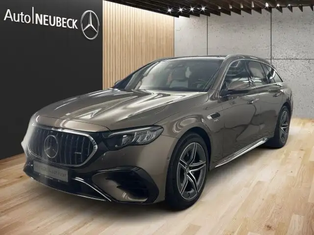 Mercedes-Benz E 53 AMG Mercedes-AMG E 53 EQ 4M+ T Pano/3D/AHK/Distronic