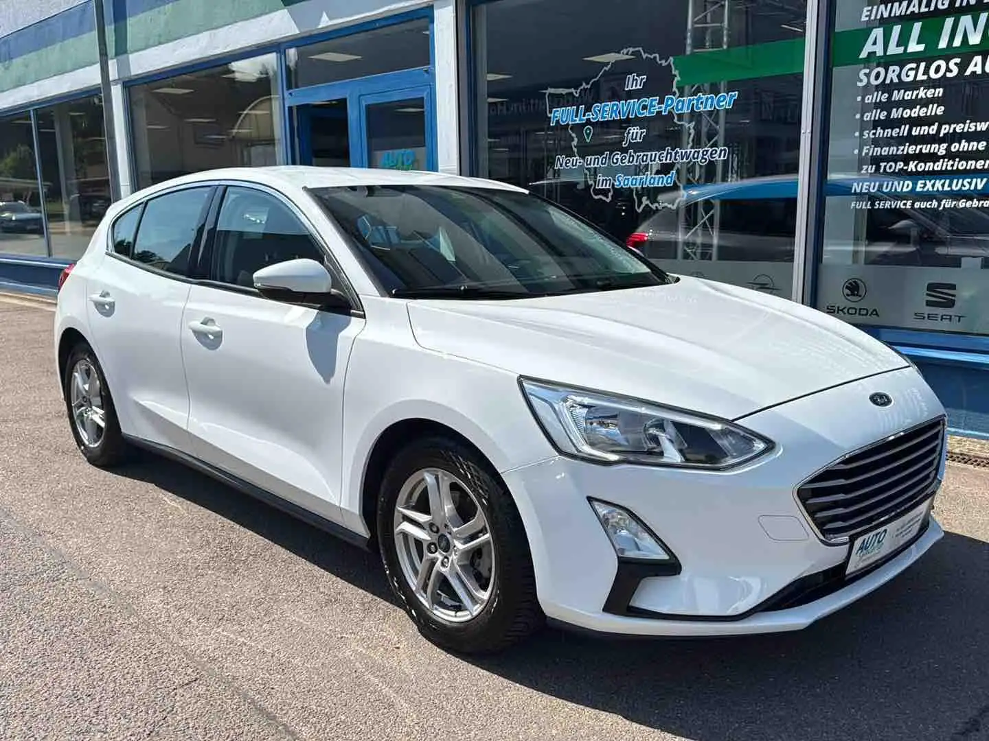 Ford Focus 1.0 EcoBoost KAT Blanc - 1