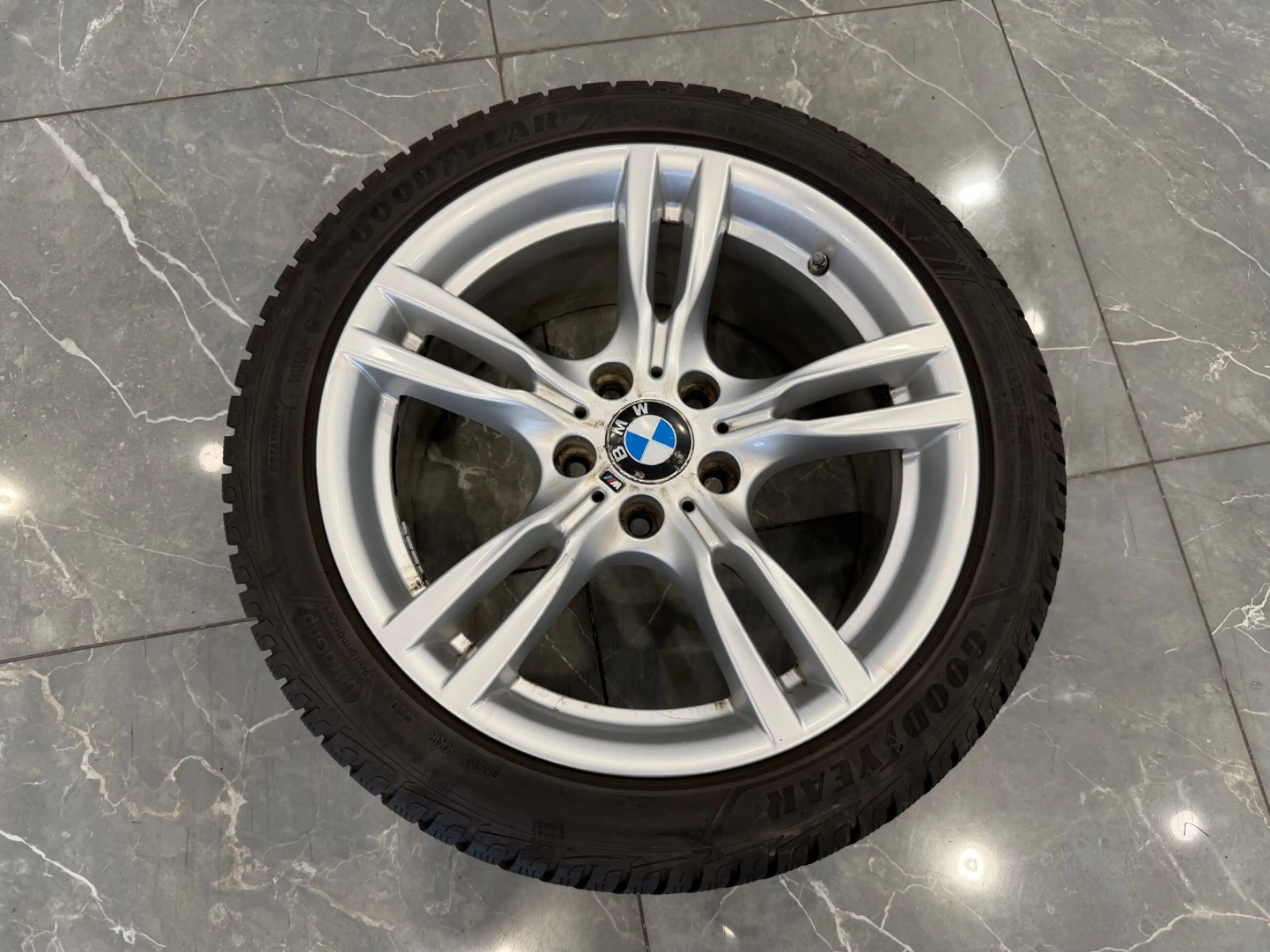BMW 328 i Touring M-SPORTPAKET+HUD+PANO DEUTSCHES FHZ — photo 13