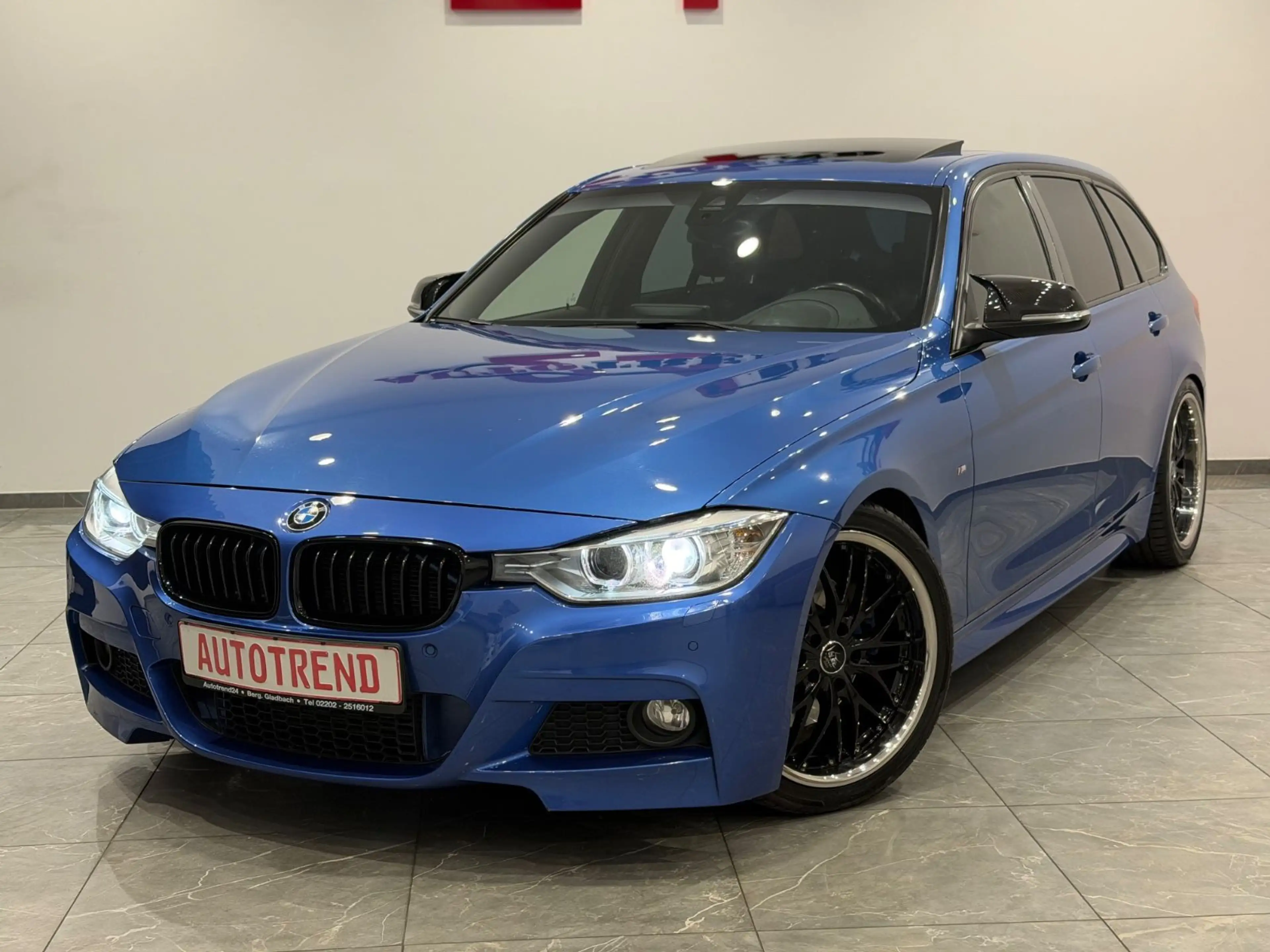 BMW 328 i Touring M-SPORTPAKET+HUD+PANO DEUTSCHES FHZ — photo 5