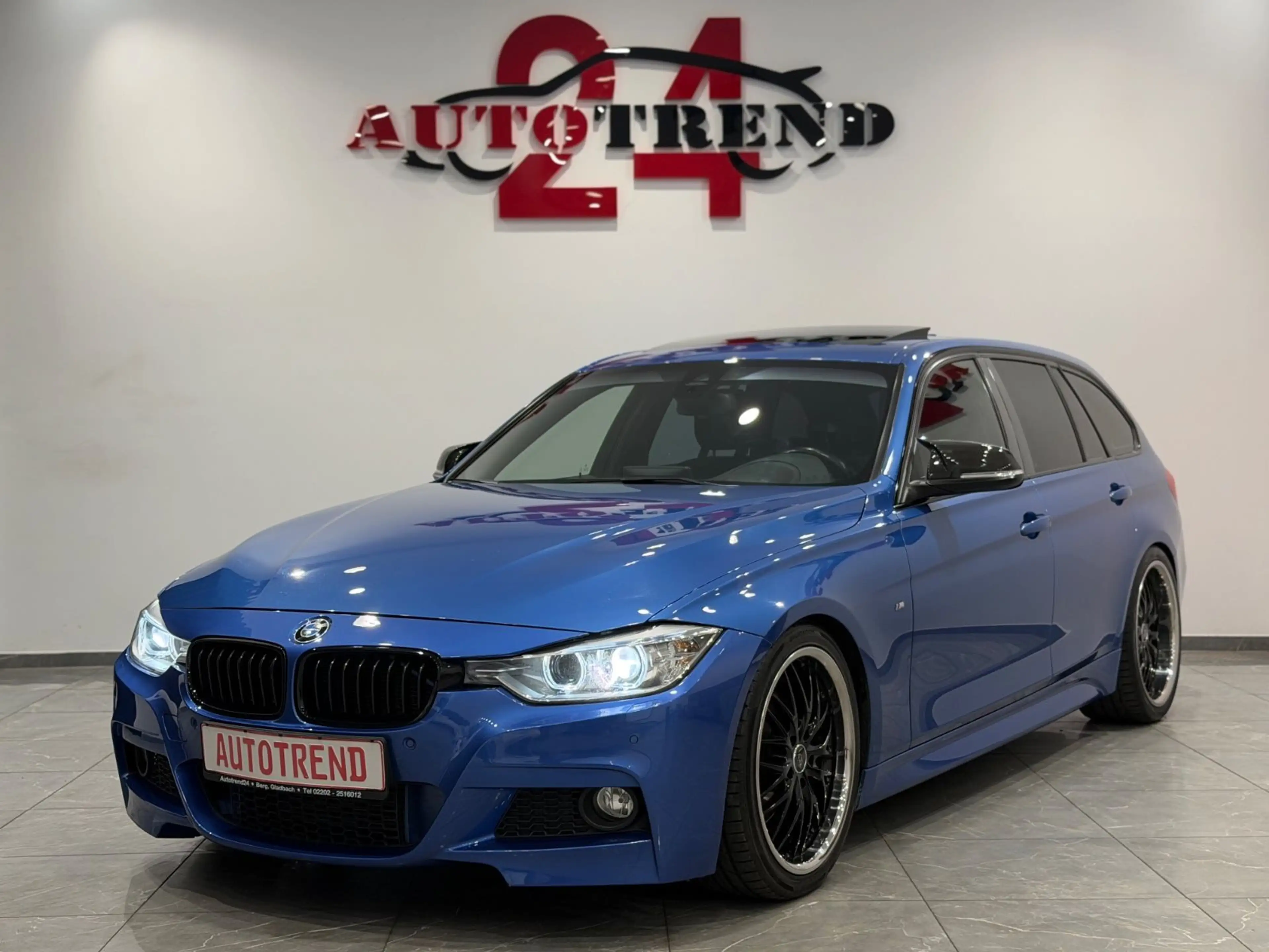BMW 328 i Touring M-SPORTPAKET+HUD+PANO DEUTSCHES FHZ — photo 3