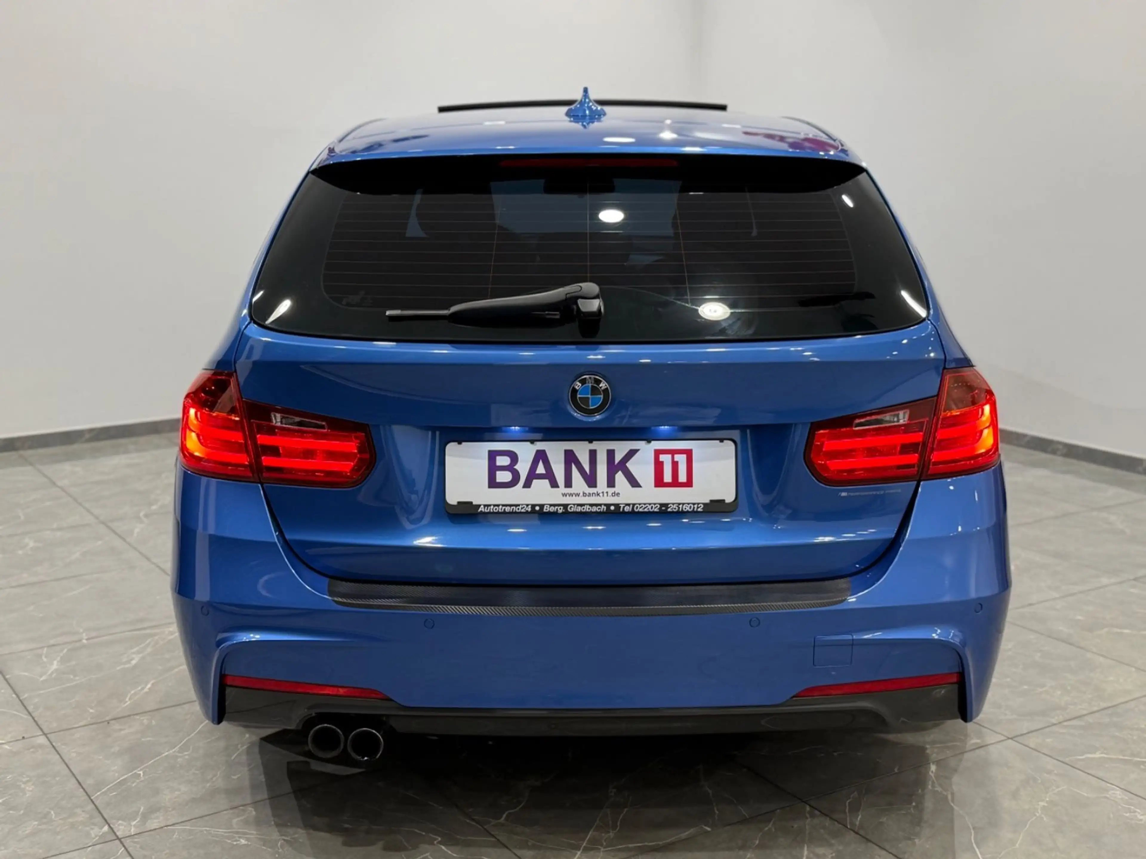 BMW 328 i Touring M-SPORTPAKET+HUD+PANO DEUTSCHES FHZ — photo 8