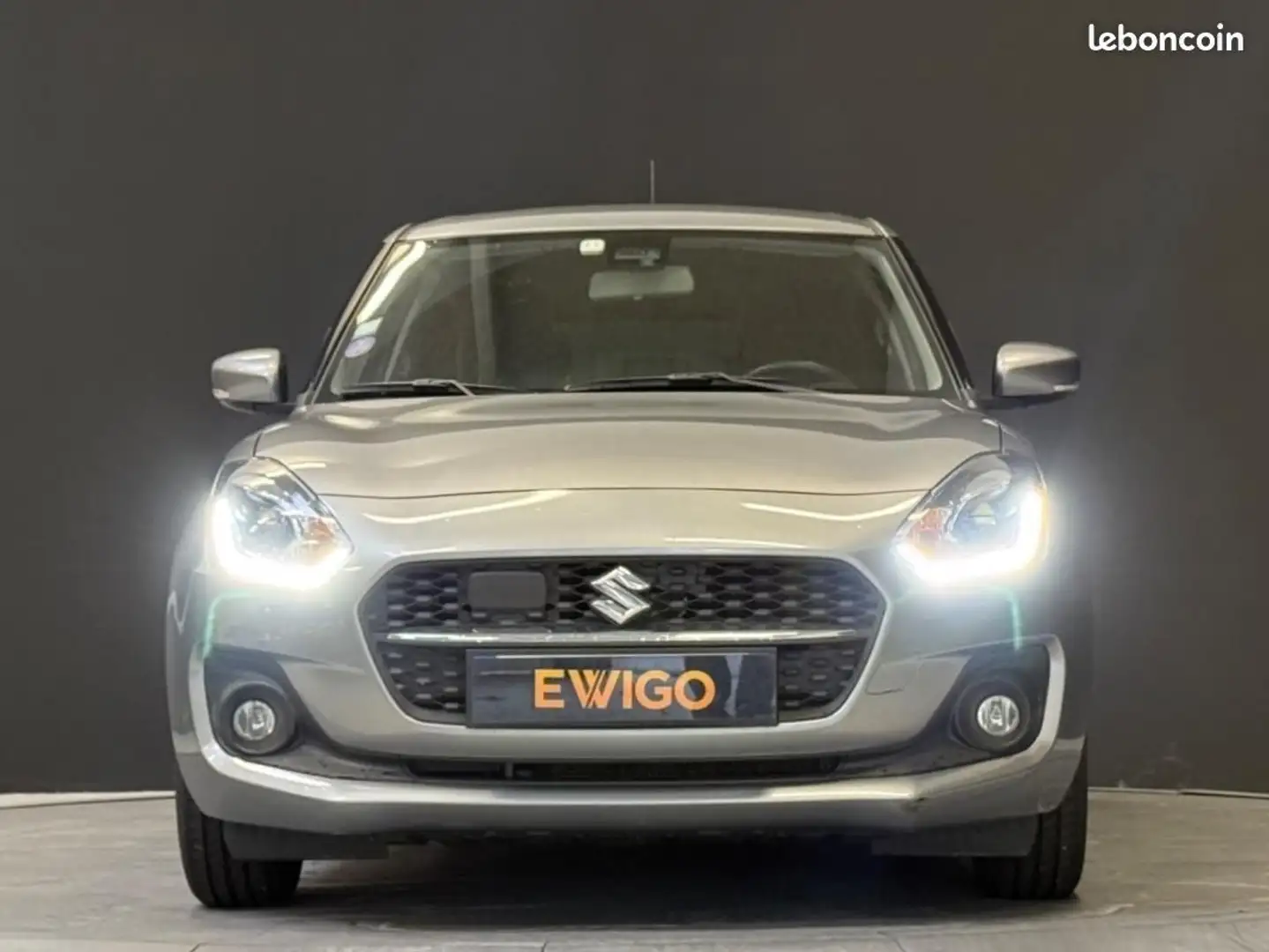 Suzuki Swift PACK 1.2L DUALJET 85CH Grau - 2