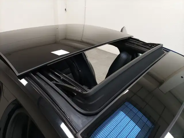 Porsche Panamera view 15
