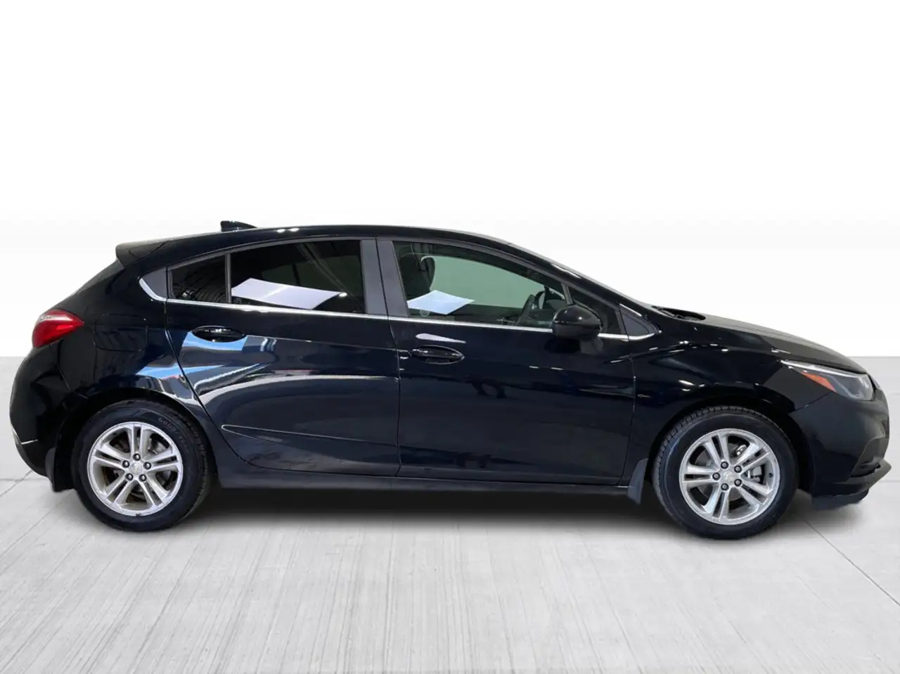 Chevrolet Cruze снимка Chevrolet Cruze