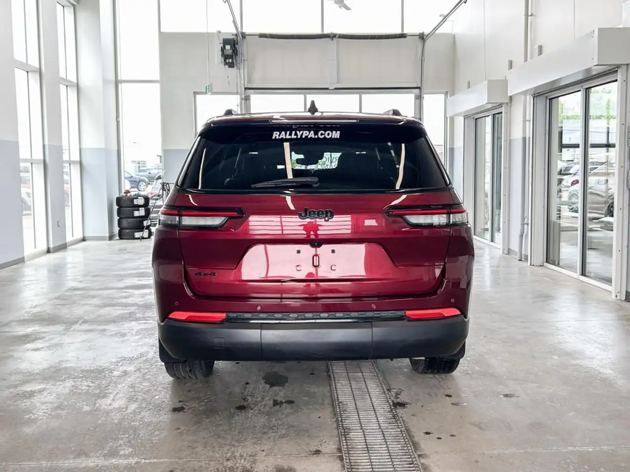 Jeep Grand Cherokee снимка Jeep Grand Cherokee