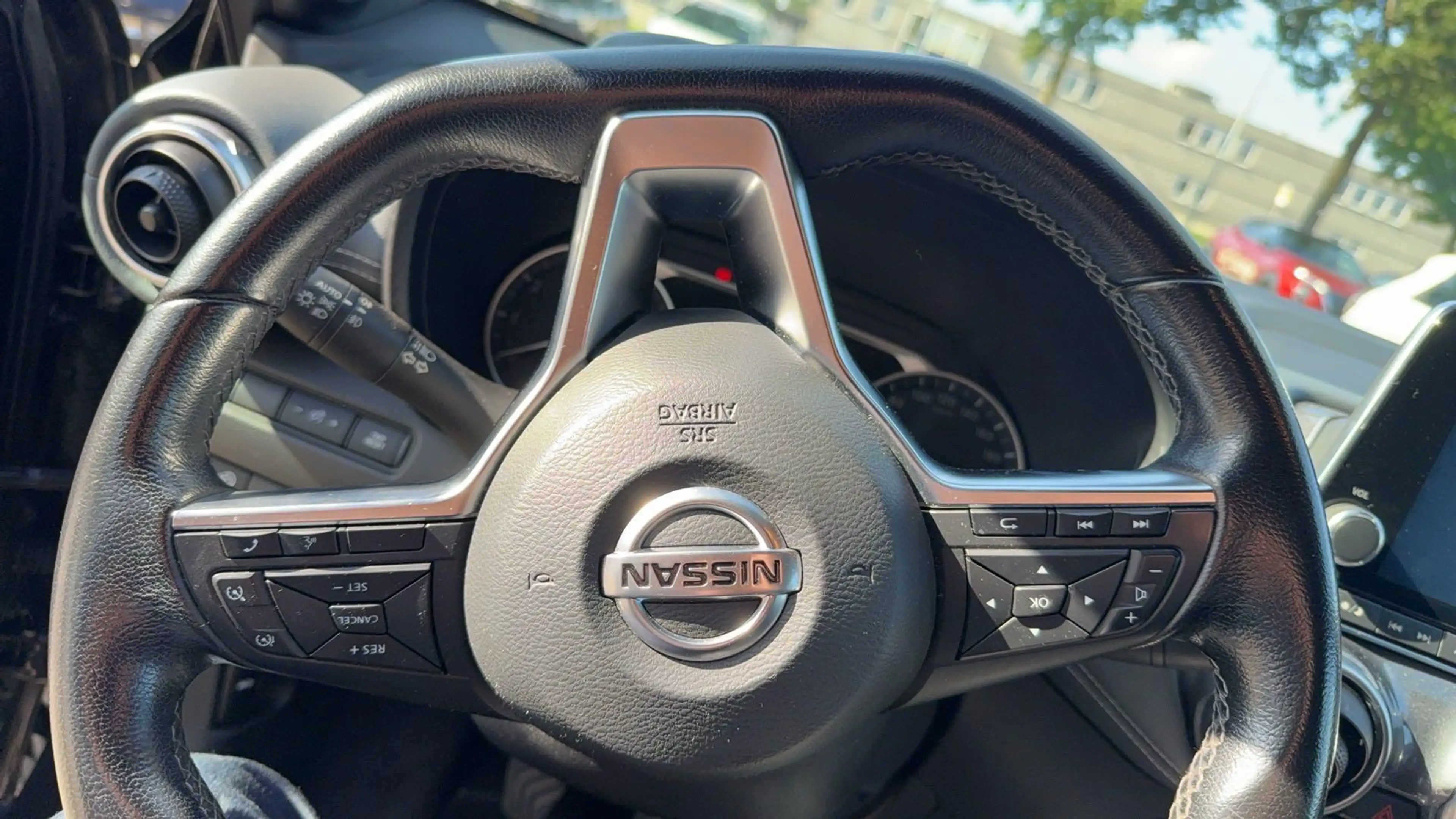 Nissan Juke 1.0 DIG-T N-Connecta | Achteruitrijcamera | Apple — photo 10