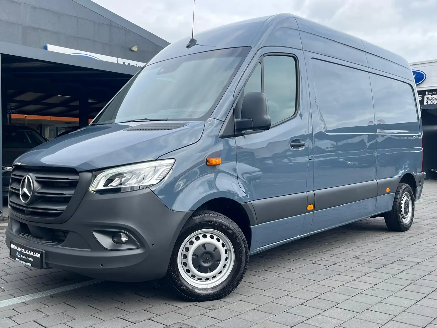 Mercedes-Benz Sprinter 311/315 CDI FWD L2/Anhängerk/360°/LED/2Batte Blauw - 1
