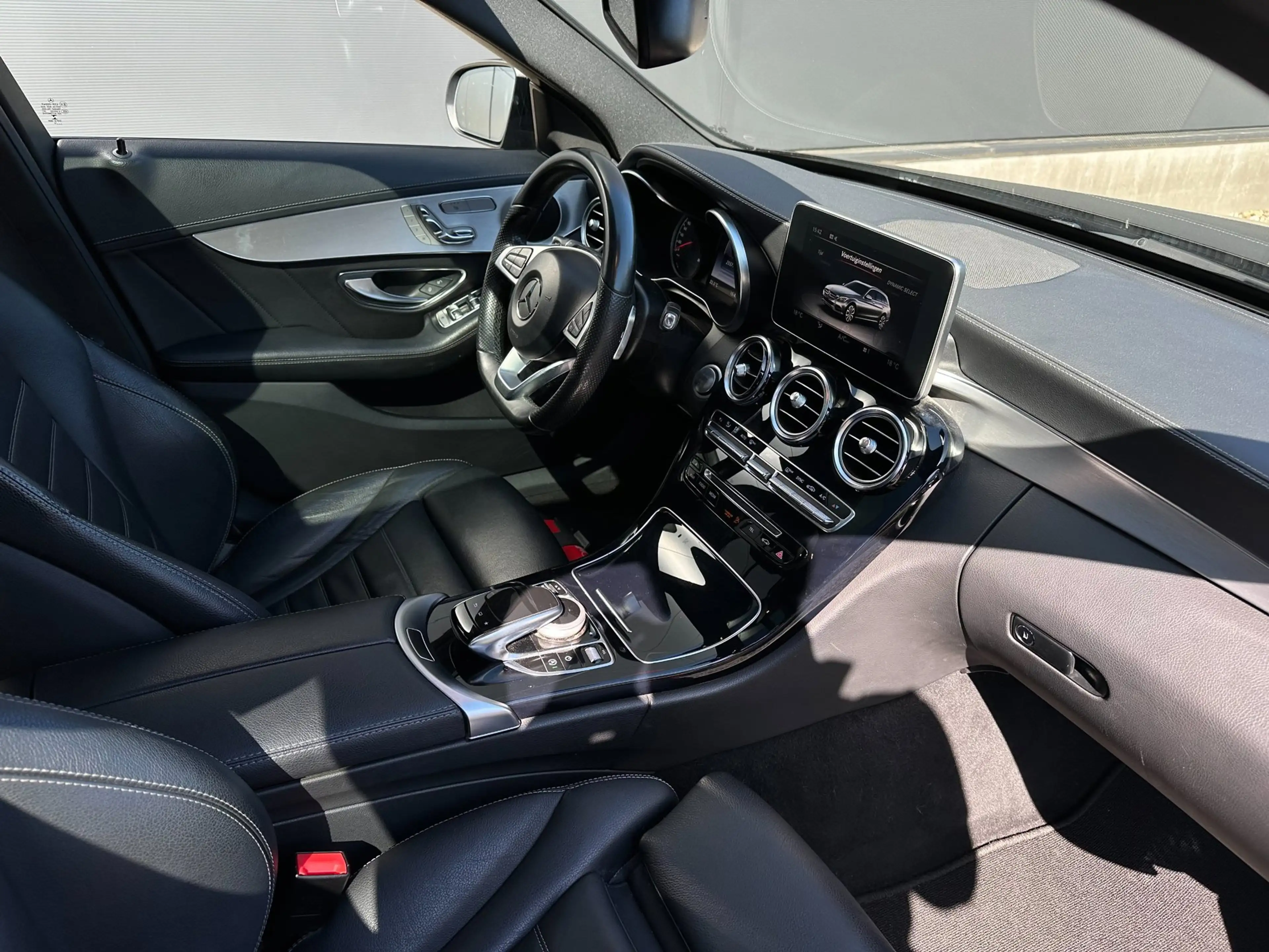 Mercedes-Benz C 43 AMG Estate 43/450 4MATIC Pano | Leder | Memory | 360 — photo 5