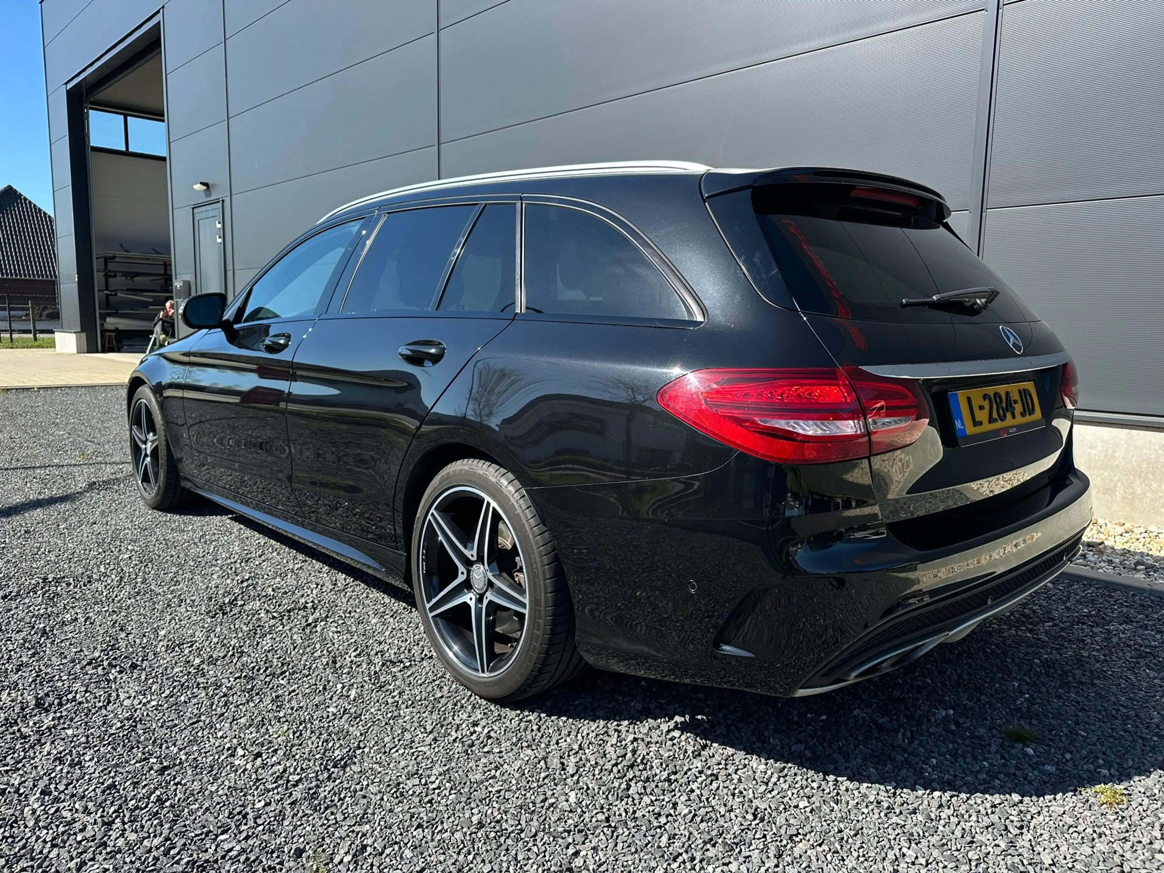 Mercedes-Benz C 43 AMG Estate 43/450 4MATIC Pano | Leder | Memory | 360 — photo 4