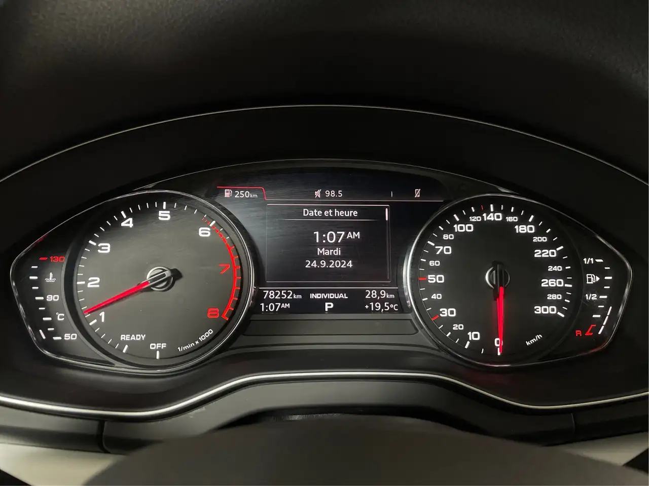 Audi Q5 photo Audi Q5