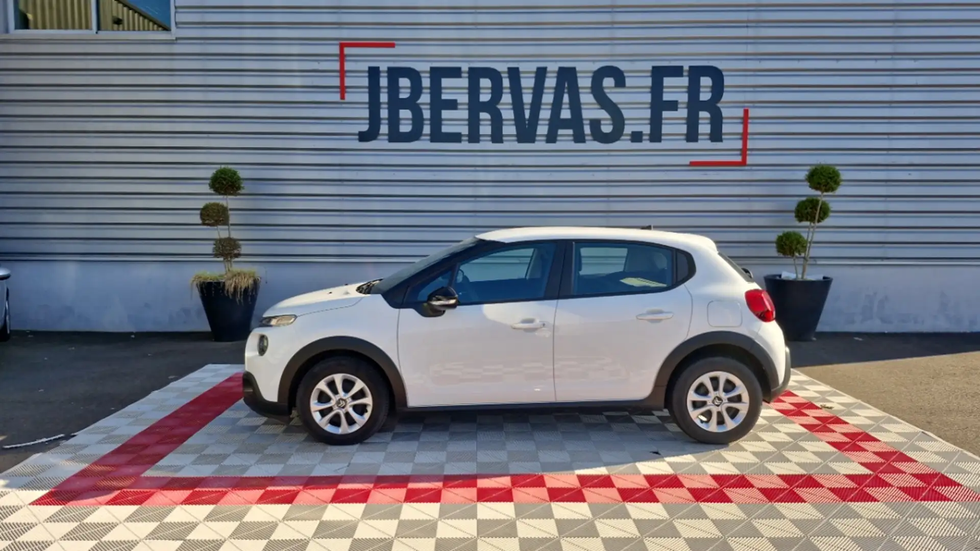 Citroen C3 SOCIETE BLUEHDI 100 SS BVM FEEL NAV Blanc - 1