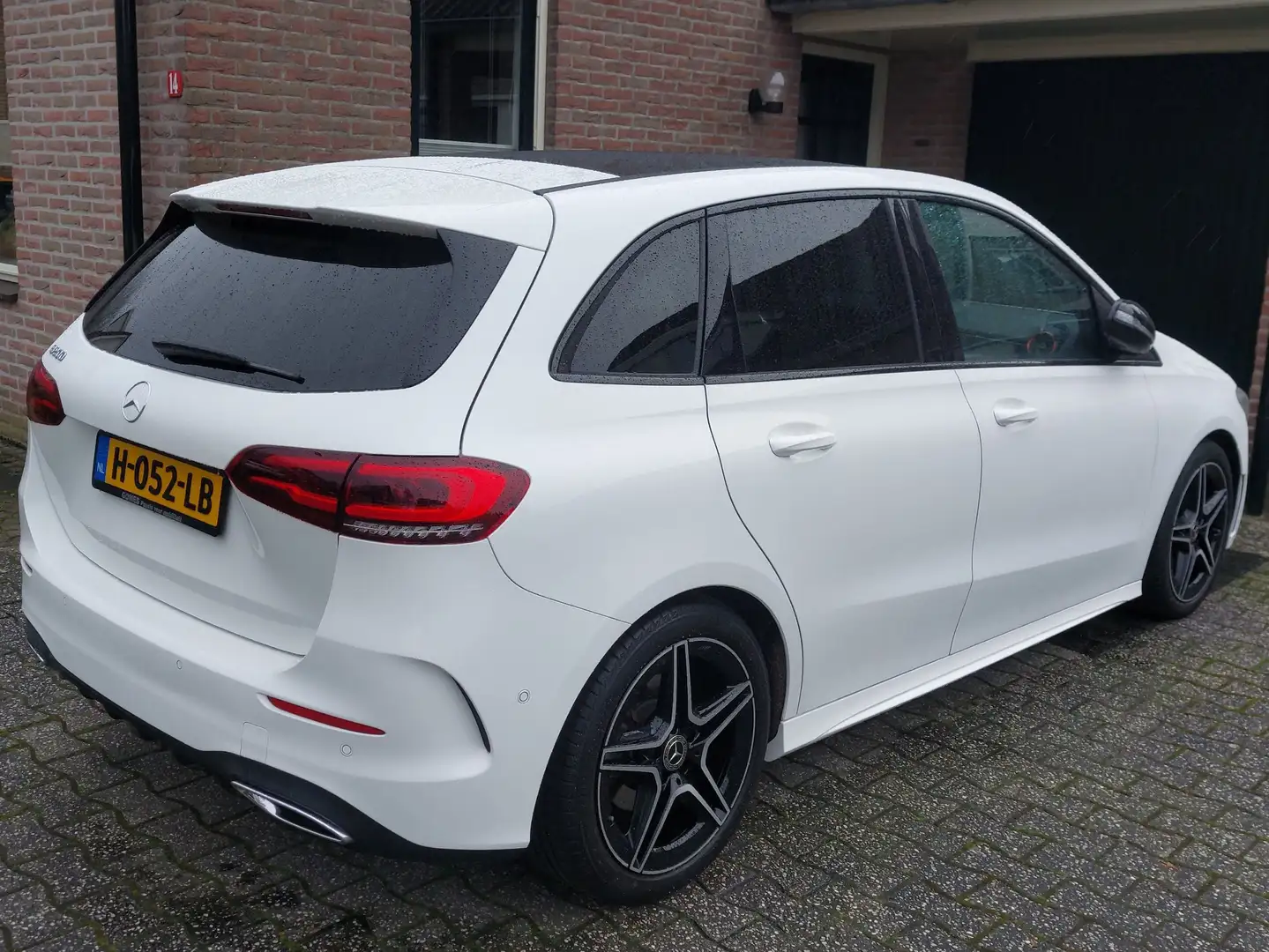 Mercedes-Benz B 200 B 200 Business Sol. AMG Wit - 1