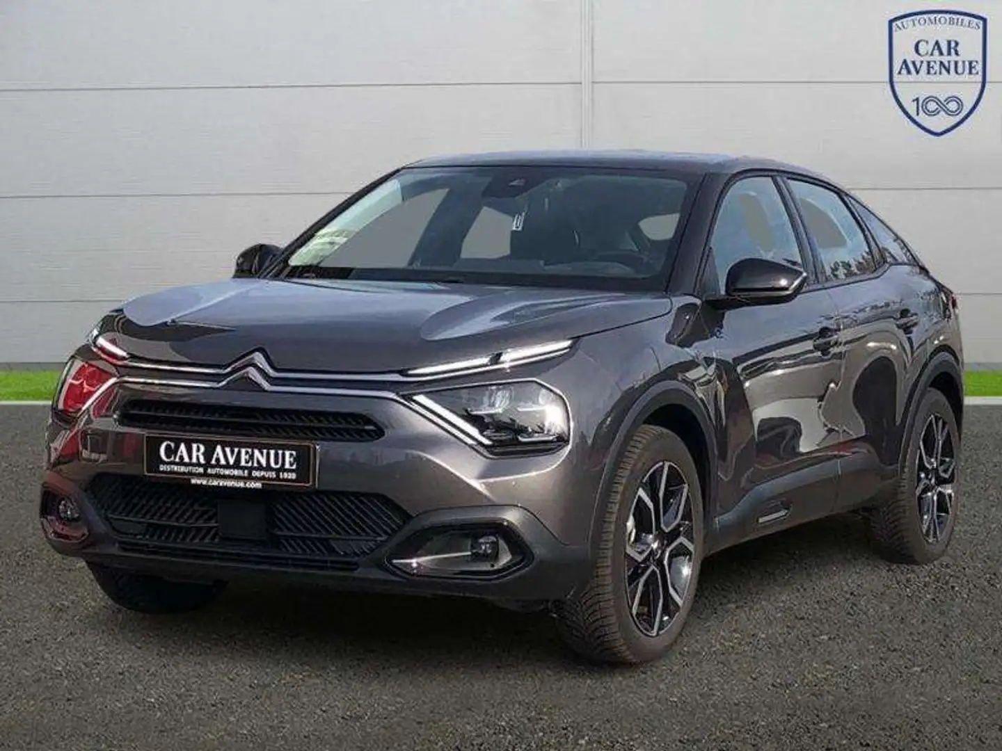 Citroen C4 Moteur électrique 136ch (100 kW) Shine Automatique Noir - 1