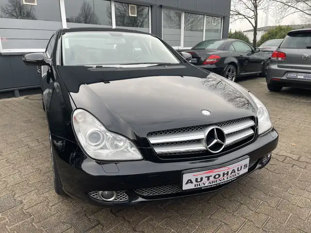 Mercedes-Benz CLS 280 300 V6 7G-TRONIC Facelift Schwarz Top Gepflegt Top