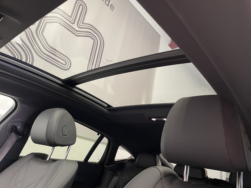 BMW X6 30 d xDr. M Sport/LUFT/PANO/INNOV/Softcl./ICONIC — photo 10