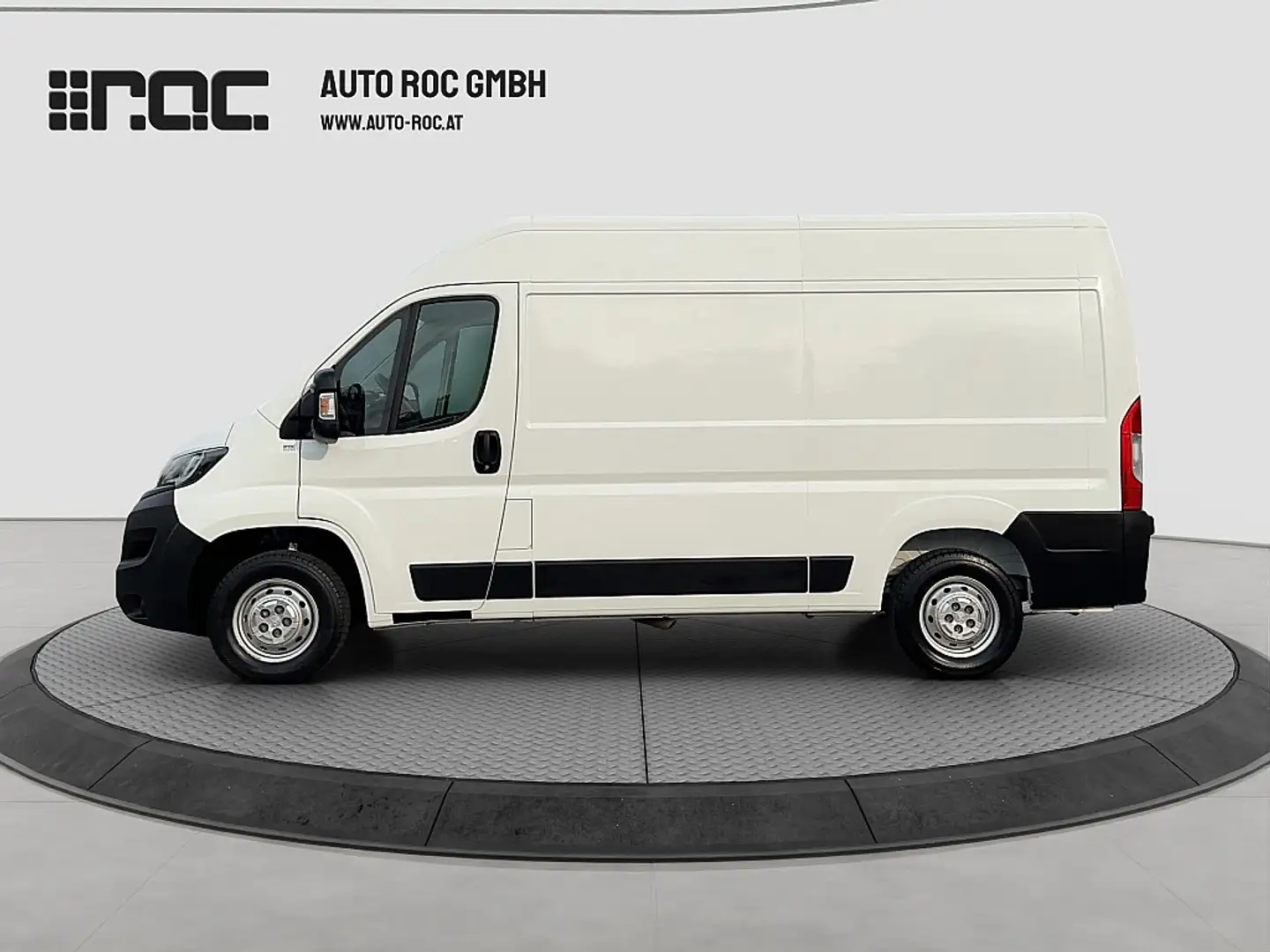 Peugeot Boxer 30 L2H2 BlueHDi 140PS 2,2D 3,0t Blanco - 2