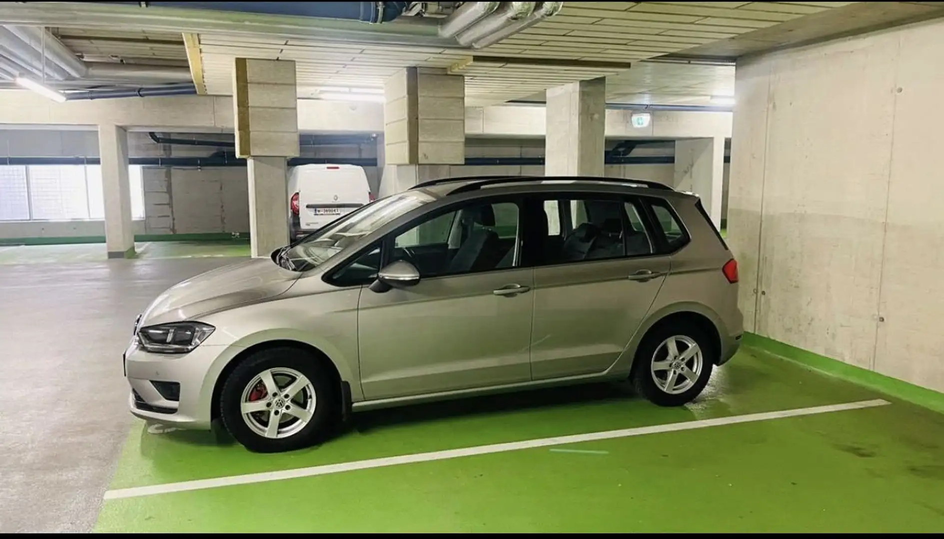 Volkswagen Golf Sportsvan 1.4 TSI BlueMotion Technology DSG Allstar Grau - 1
