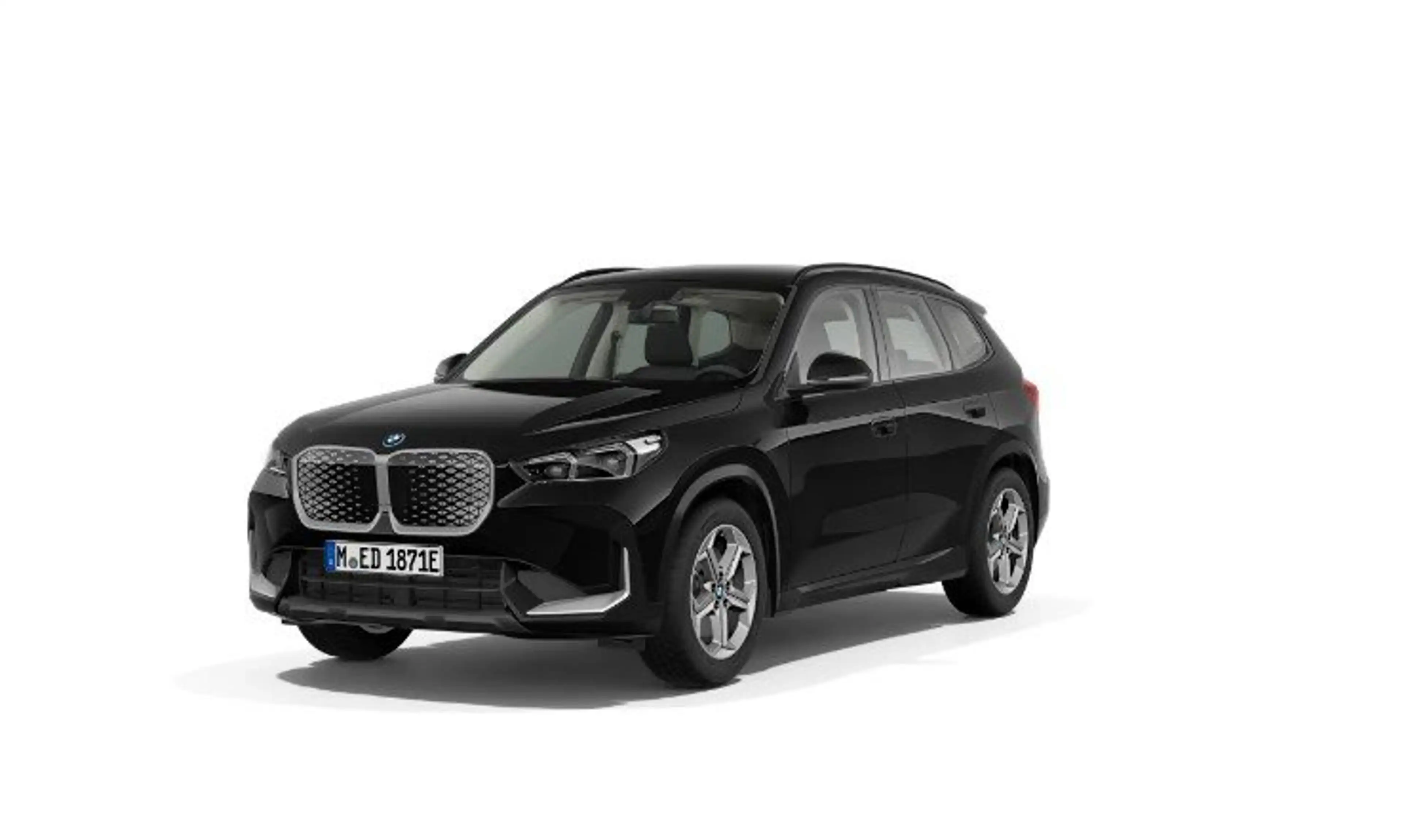 BMW iX1 eDrive20 18LM+AHK+LED+KAMERA+NAVI+PREMIUMPAKET — photo 4