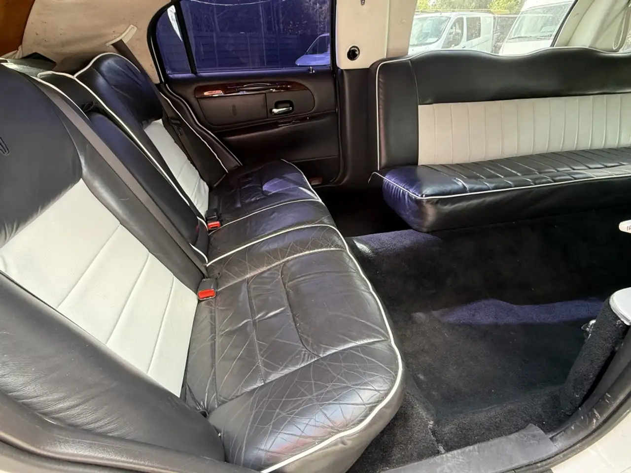 Lincoln Town Car 4.6 Signature Stretched Limo!, foto 6