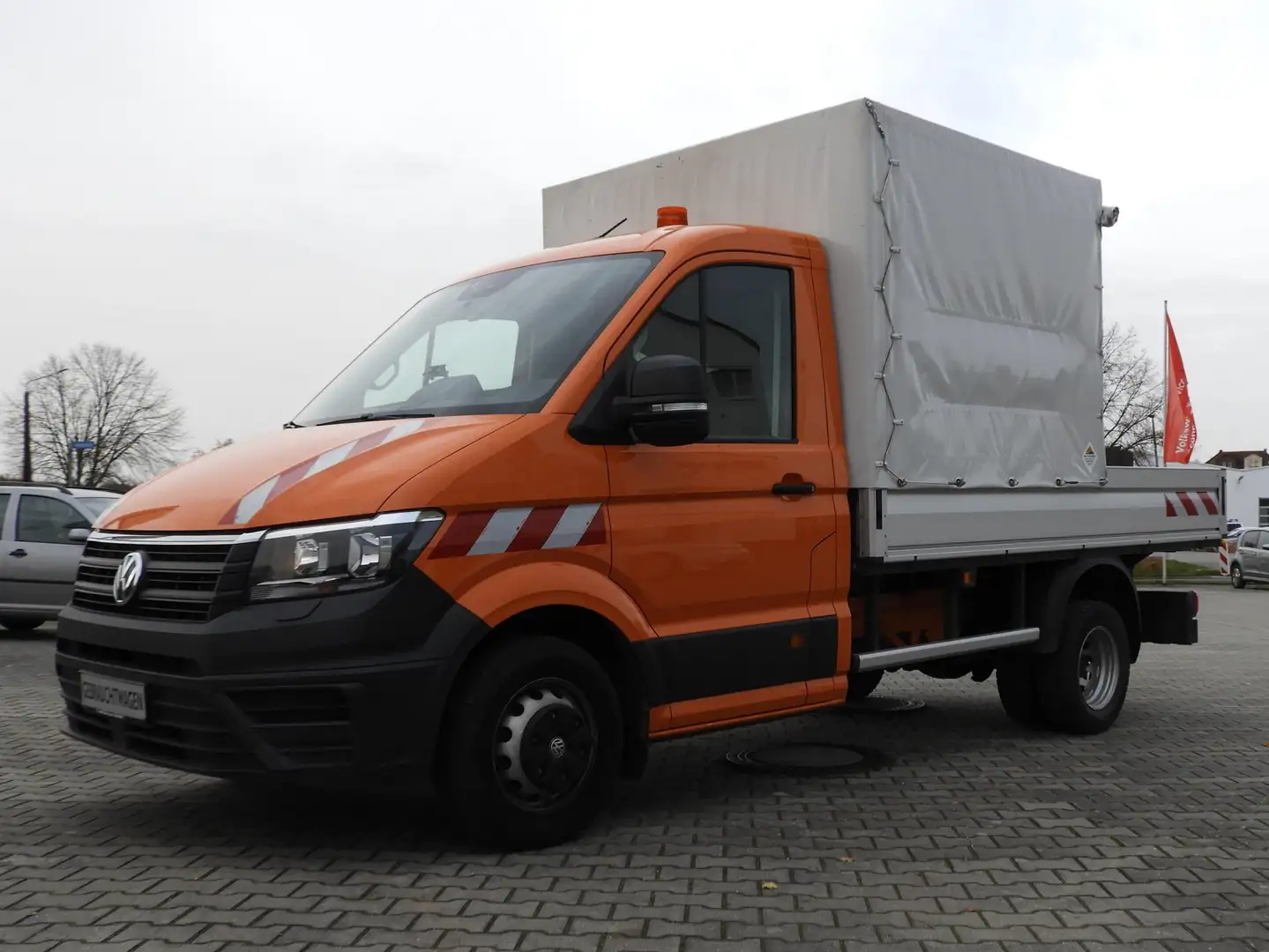 Volkswagen Crafter Einzelkabine mittlerer Radstand Crafter 50 Orange - 1