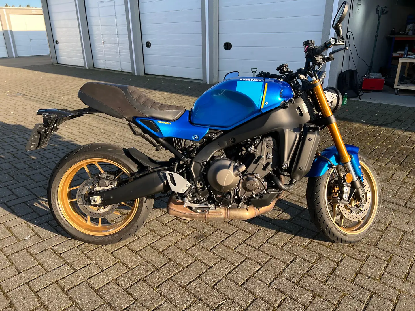 Yamaha XSR 900 Gen2 Albastru - 1