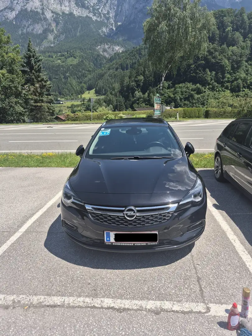 Opel Astra SPORT TOURER+ - 1