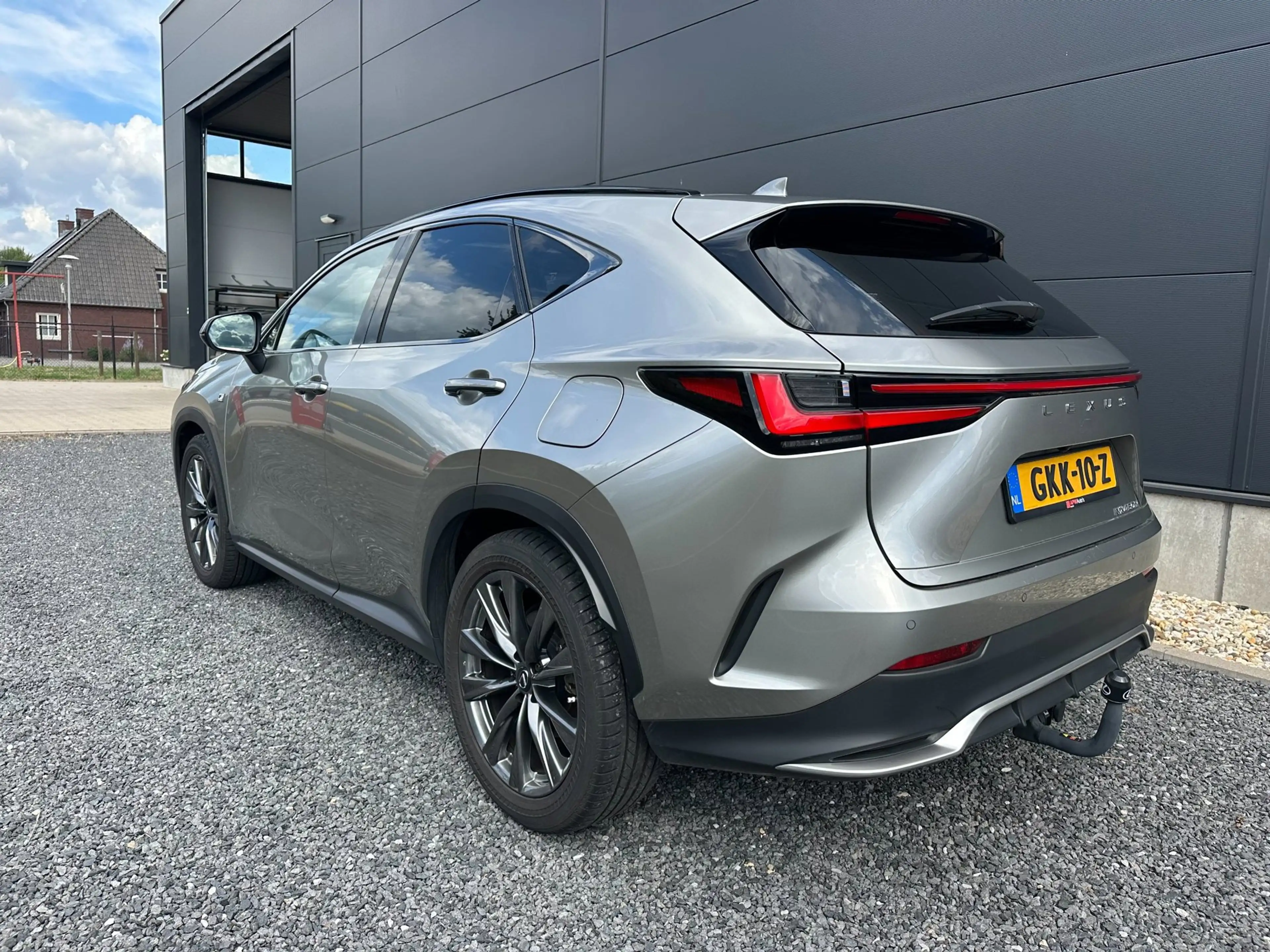 Lexus NX 450h+ AWD F SPORT Line Pano | Leder | Memory — photo 4