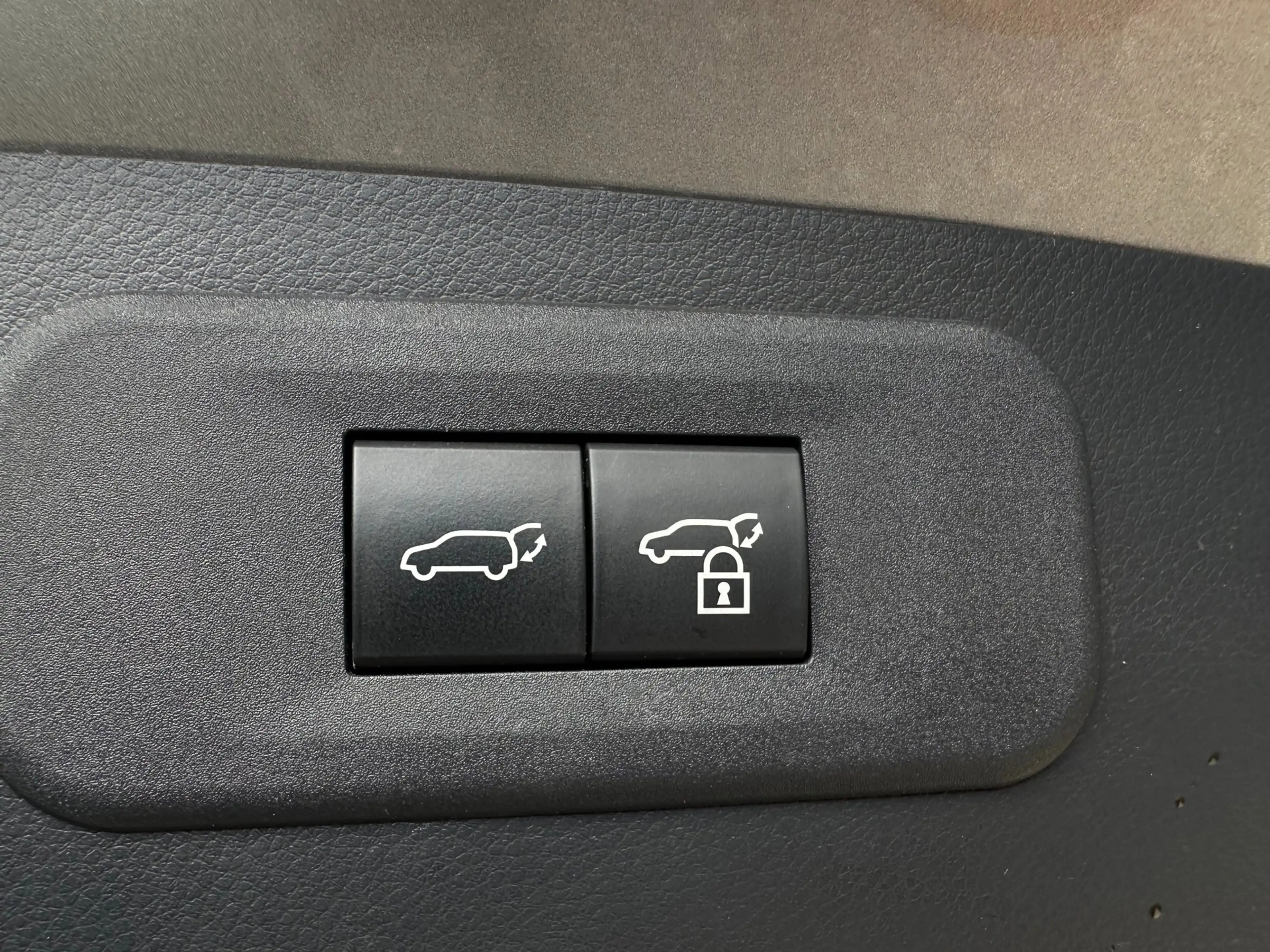 Lexus NX 450h+ AWD F SPORT Line Pano | Leder | Memory — photo 12