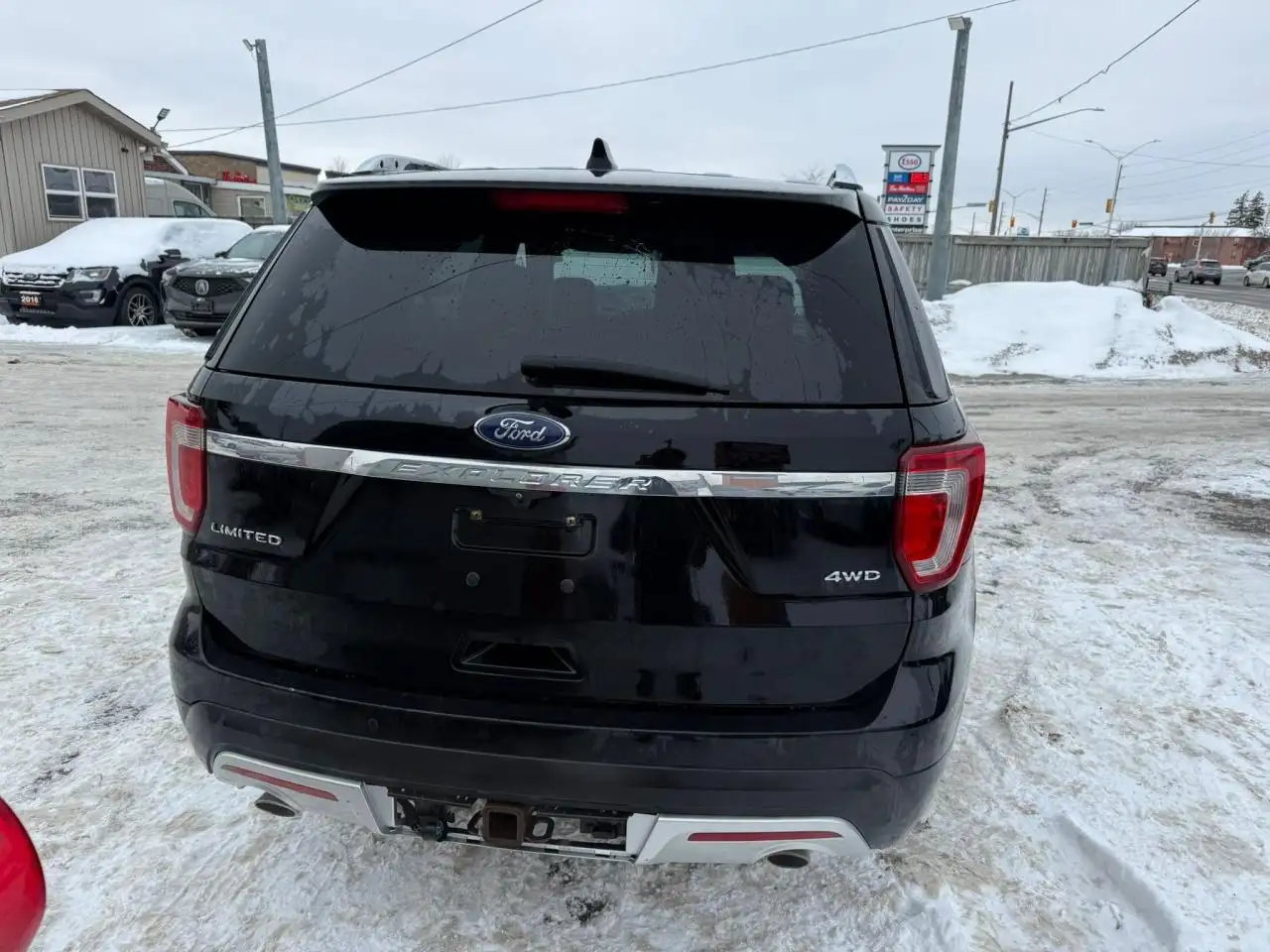 Ford Explorer photo Ford Explorer