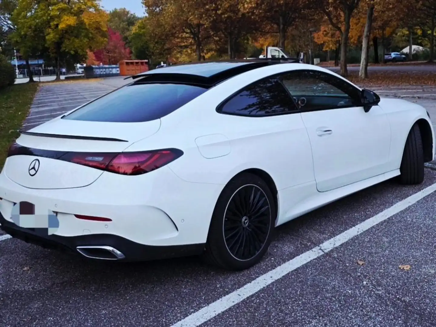 Mercedes-Benz CLE 220 CLE 220d Coupe Aut. Weiß - 2