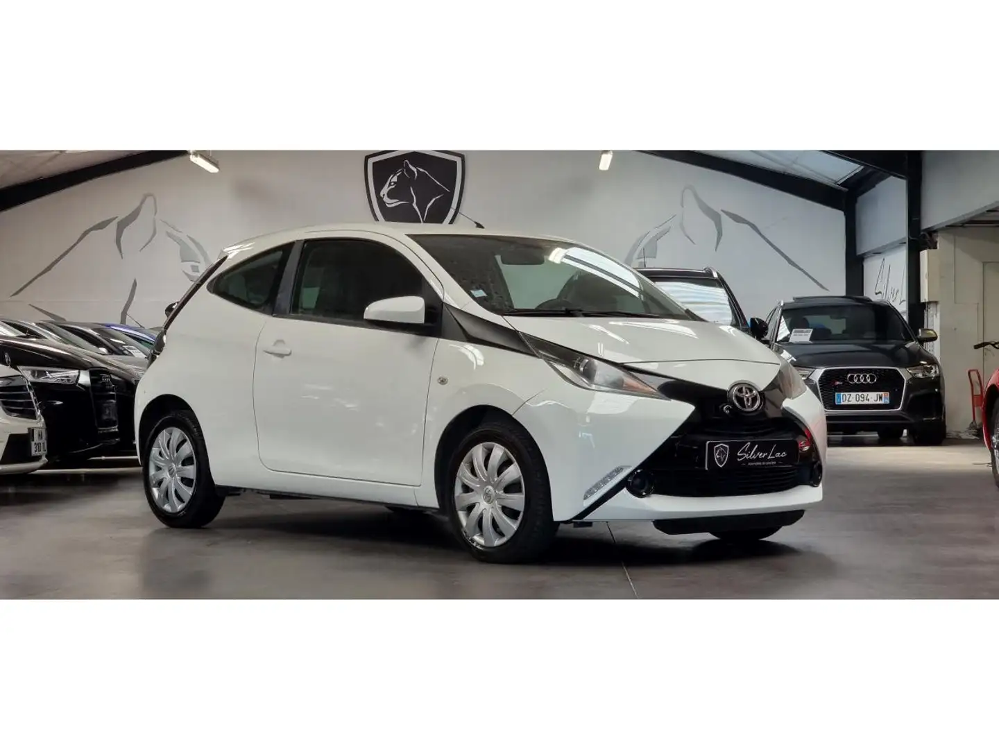Toyota Aygo Aygo 1.0 VVT-i  II 2016 x-play Blanc - 1