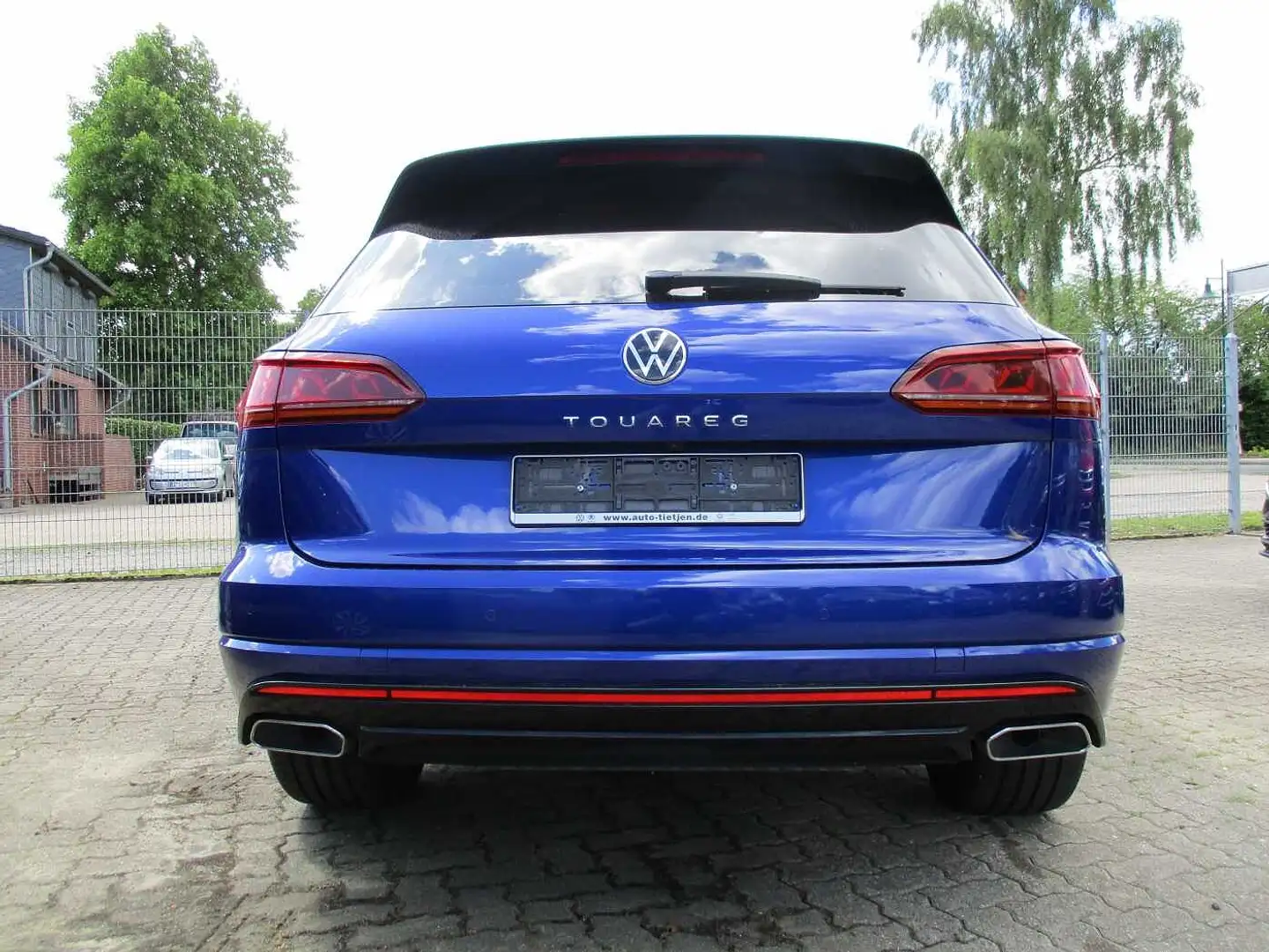 Volkswagen Touareg 3.0 V6 TSI  4Motion Aut. R-Line Azul - 2