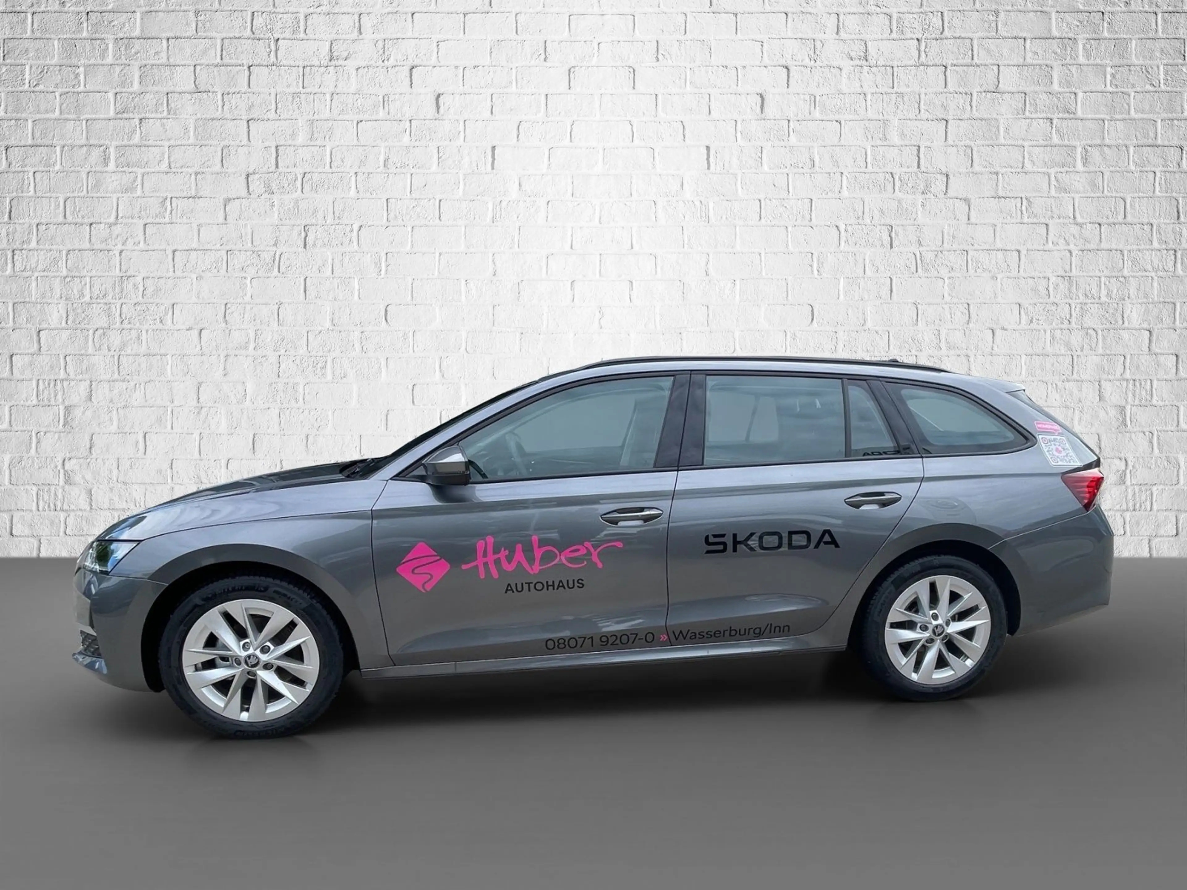 Skoda Octavia Combi 1.5 TSI mHEV DSG - Selection — photo 2