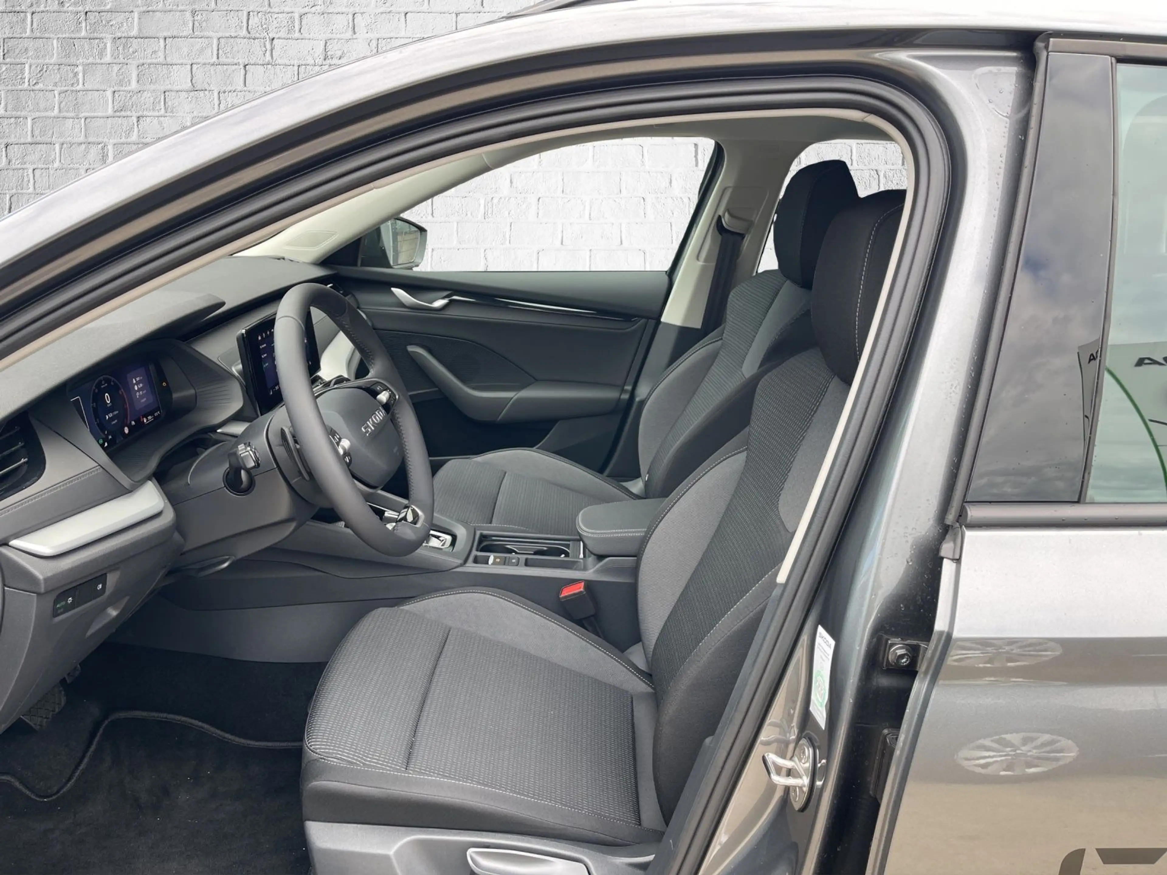 Skoda Octavia Combi 1.5 TSI mHEV DSG - Selection — photo 9