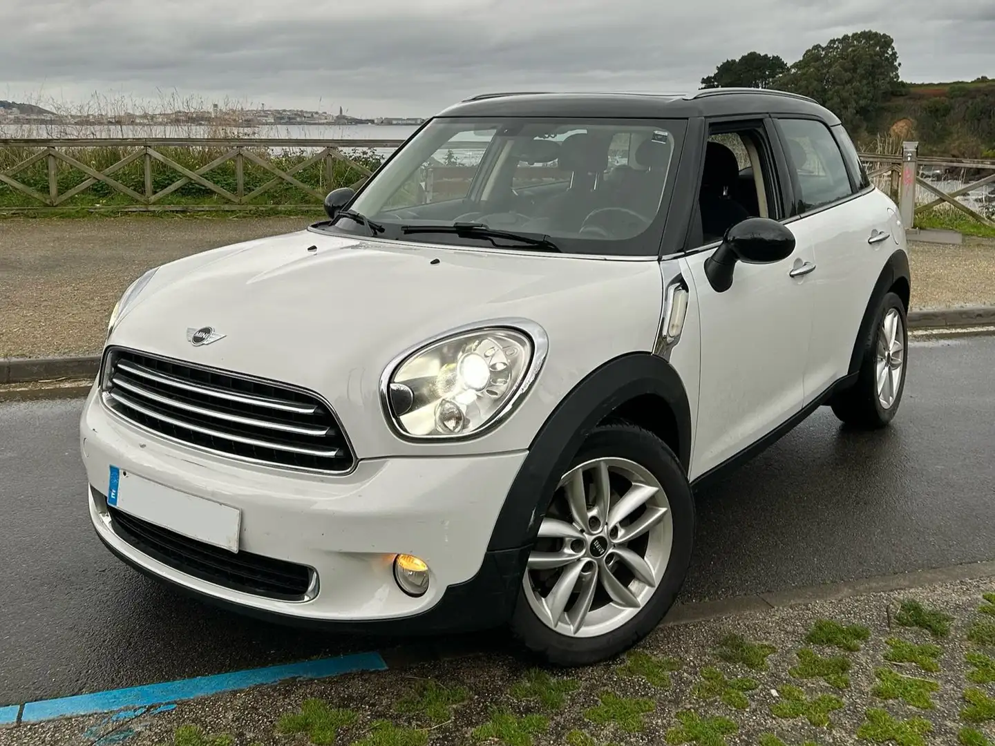 MINI Cooper D Countryman COUNTRYMAN COOPER D Blanco - 1
