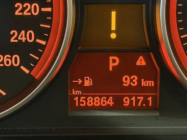 BMW X1 view 9