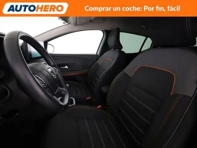 Dacia Sandero view 11