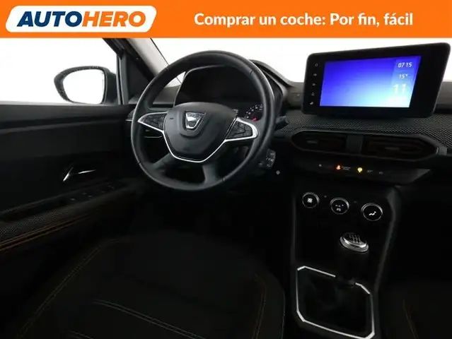 Dacia Sandero view 14