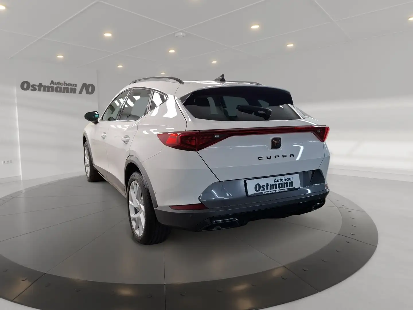 CUPRA Formentor 1.5 TSI ACC Navi DynLicht SHZ LED Weiß - 2