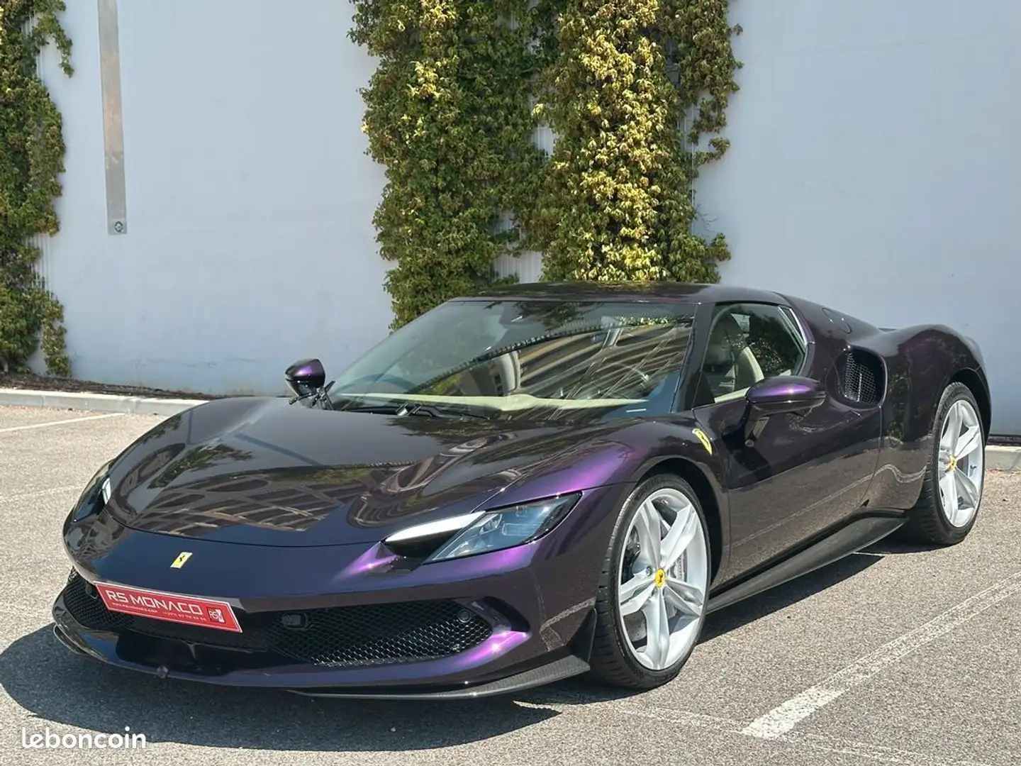 Ferrari 296 coupe 3.0 turbo v6 hybride 830 - 1