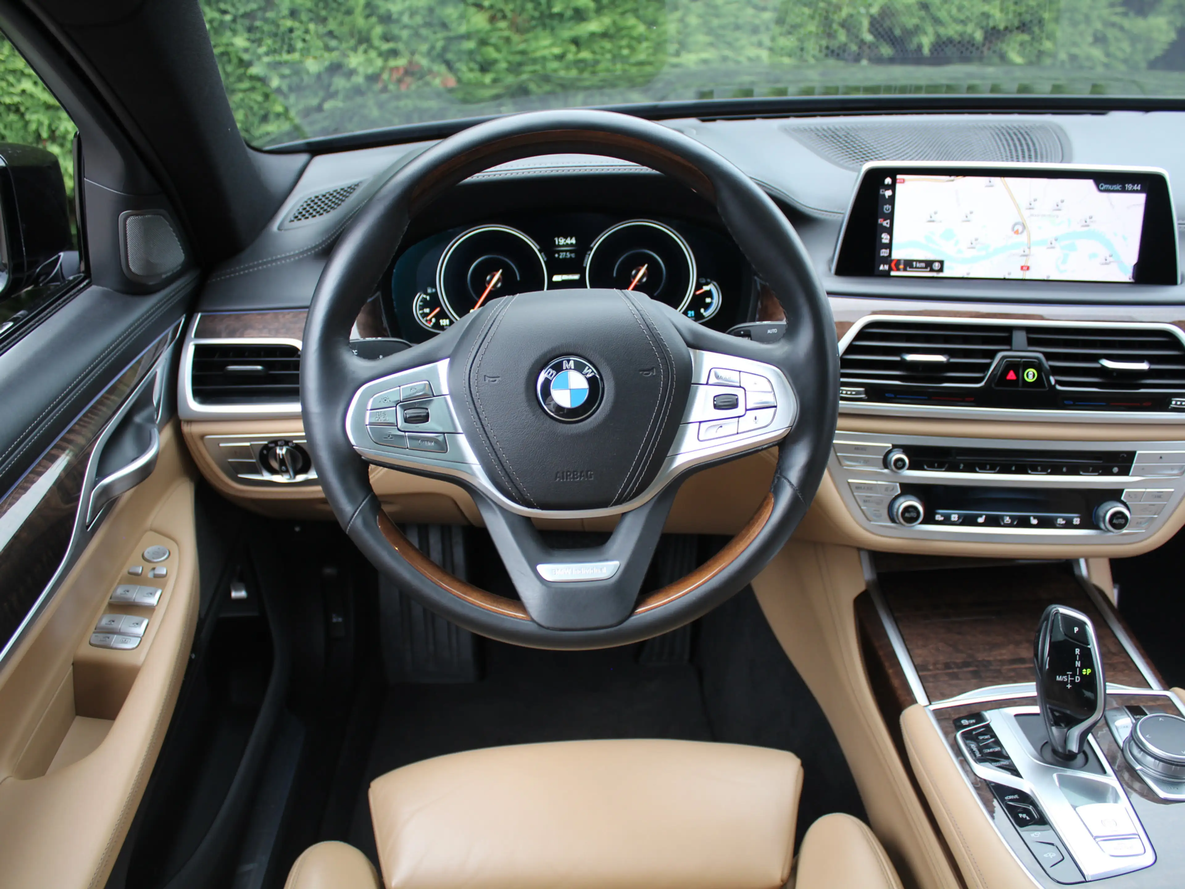 BMW 740 7-serie 740Le iPerformance High Executive | Schuif — photo 3