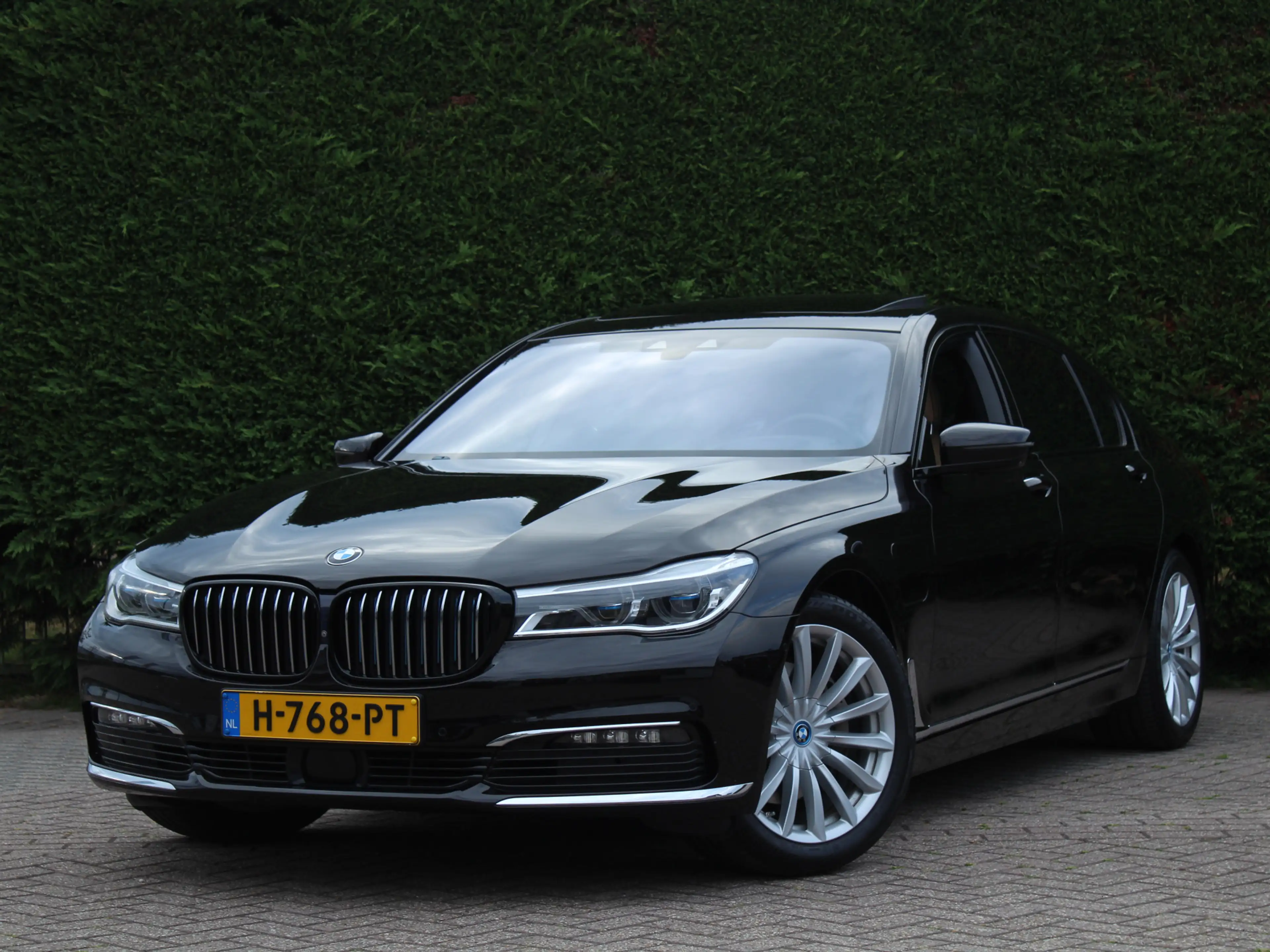 BMW 740 7-serie 740Le iPerformance High Executive | Schuif
