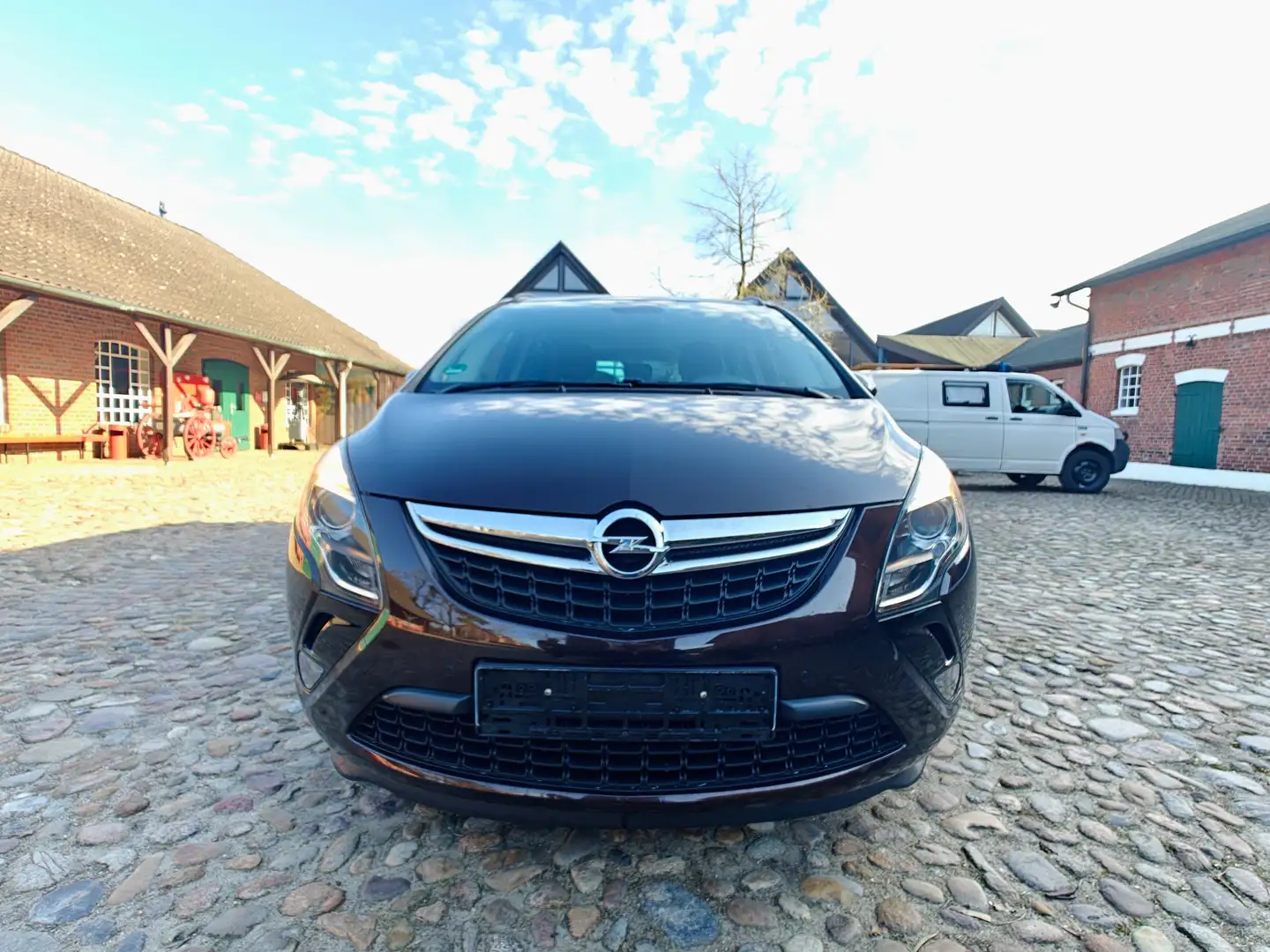 Opel Zafira Tourer 2,0 CDTI Edition Braun - 2