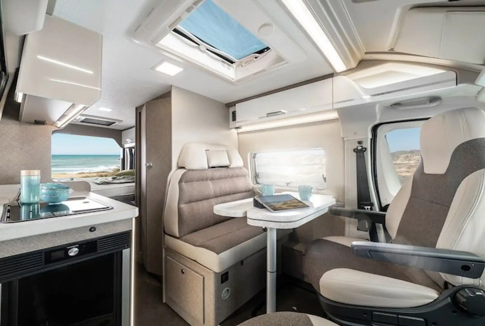 Karmann Davis 610 Lifestyle - UVP  64.200€ Gris - 2