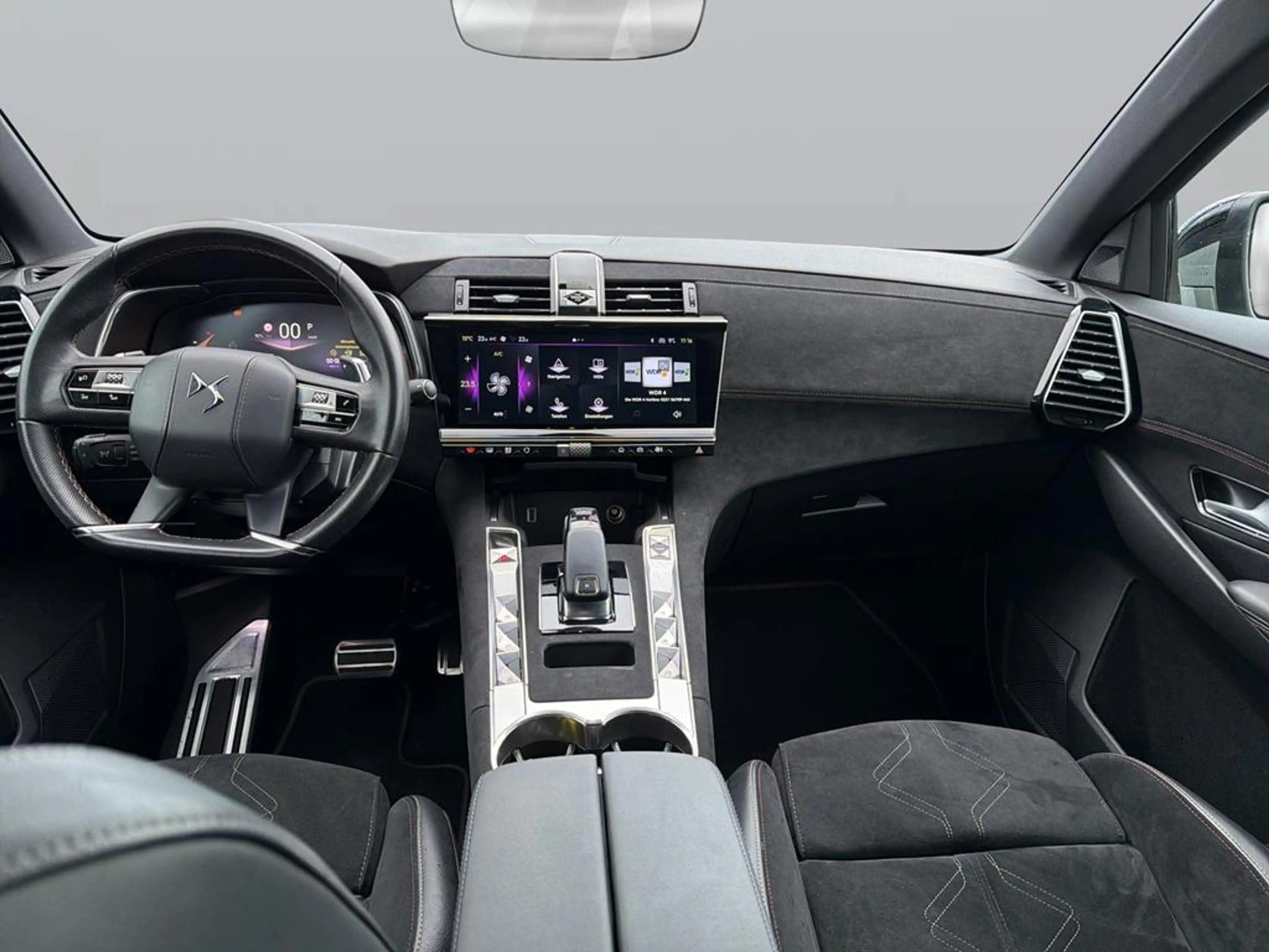 DS Automobiles DS 7 Crossback DS 7 PERFORMANCE LINE + BlueHDi 130 EAT8 — photo 9
