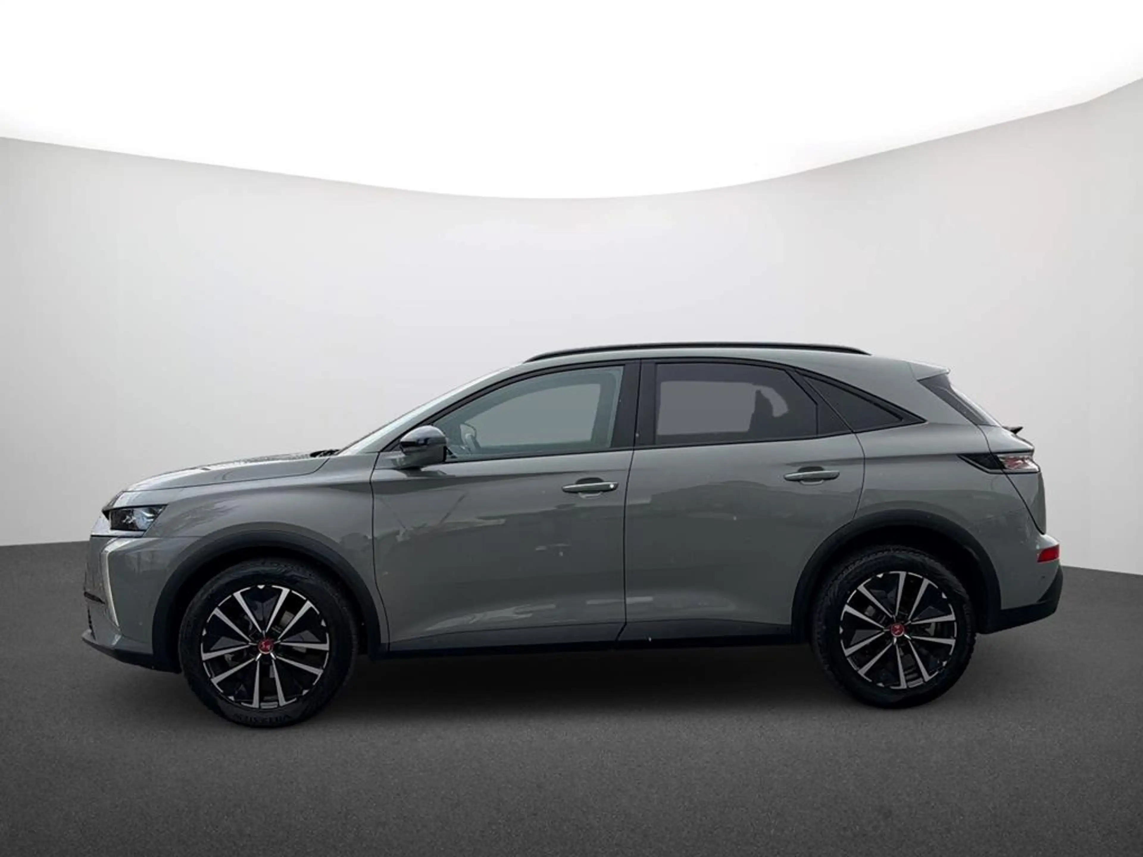 DS Automobiles DS 7 Crossback DS 7 PERFORMANCE LINE + BlueHDi 130 EAT8 — photo 4